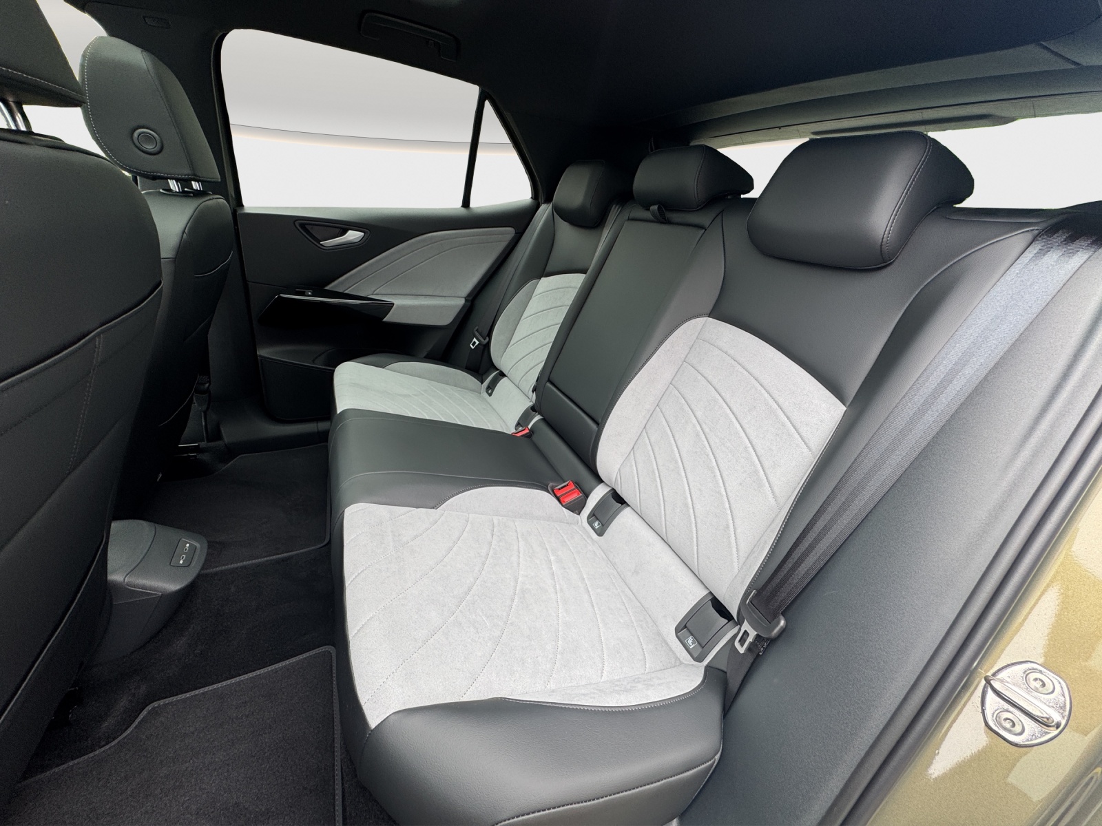 VW ID.3 Pro S 79 kWh Pro S United-image-12