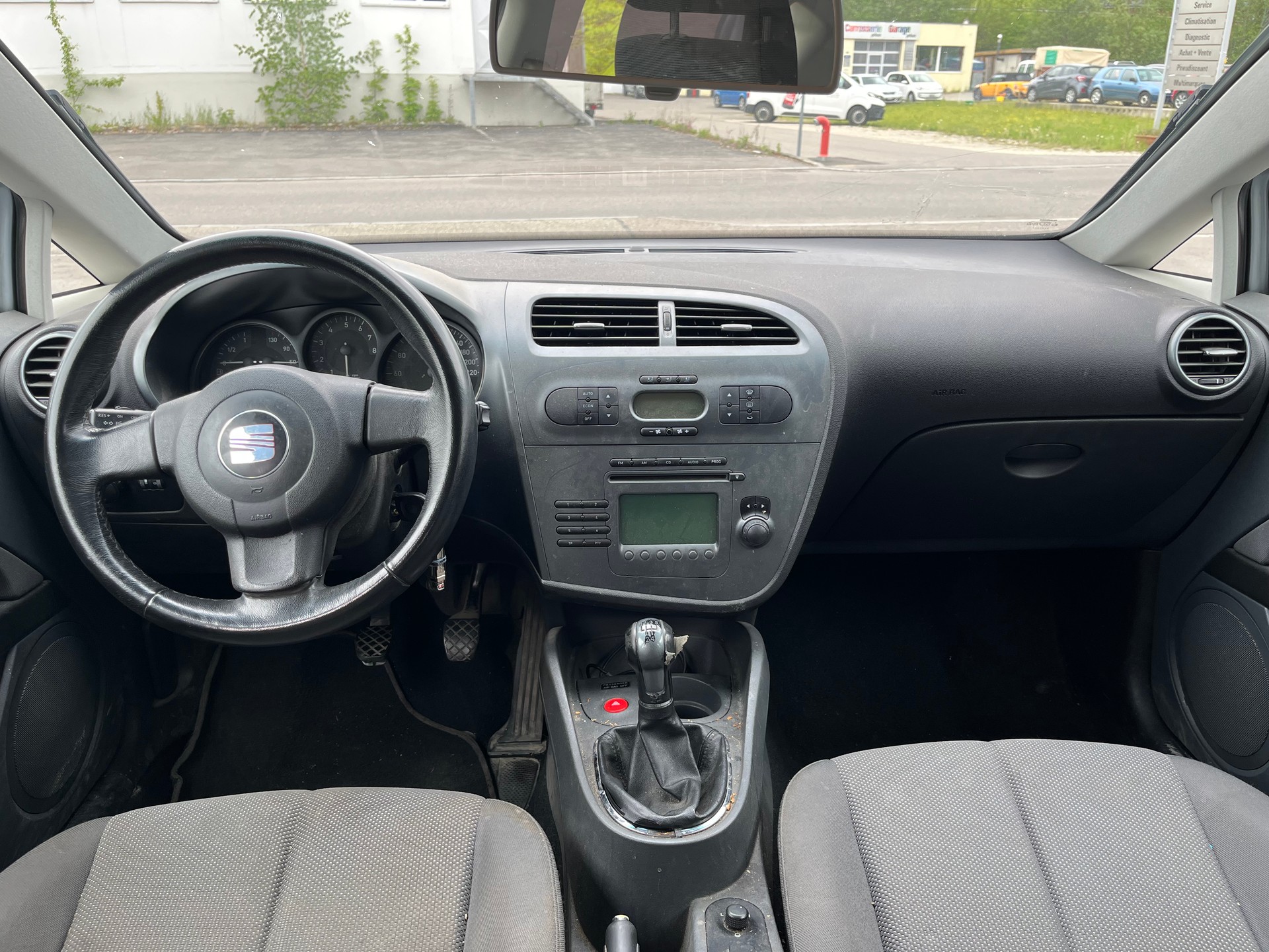 SEAT Leon 1.6 Stylance-image-6