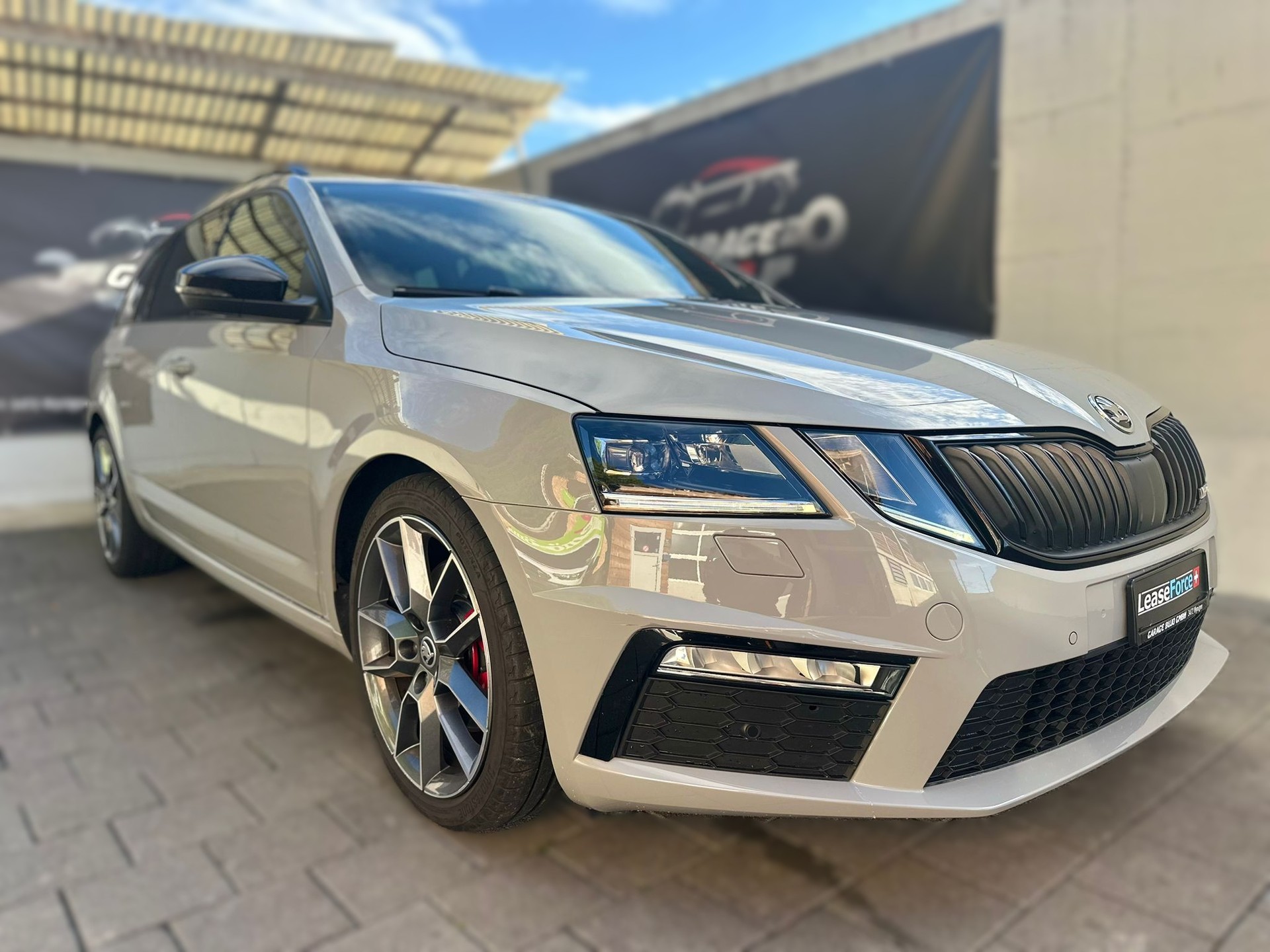 SKODA Octavia Combi 2.0 TDI RS 4x4 DSG