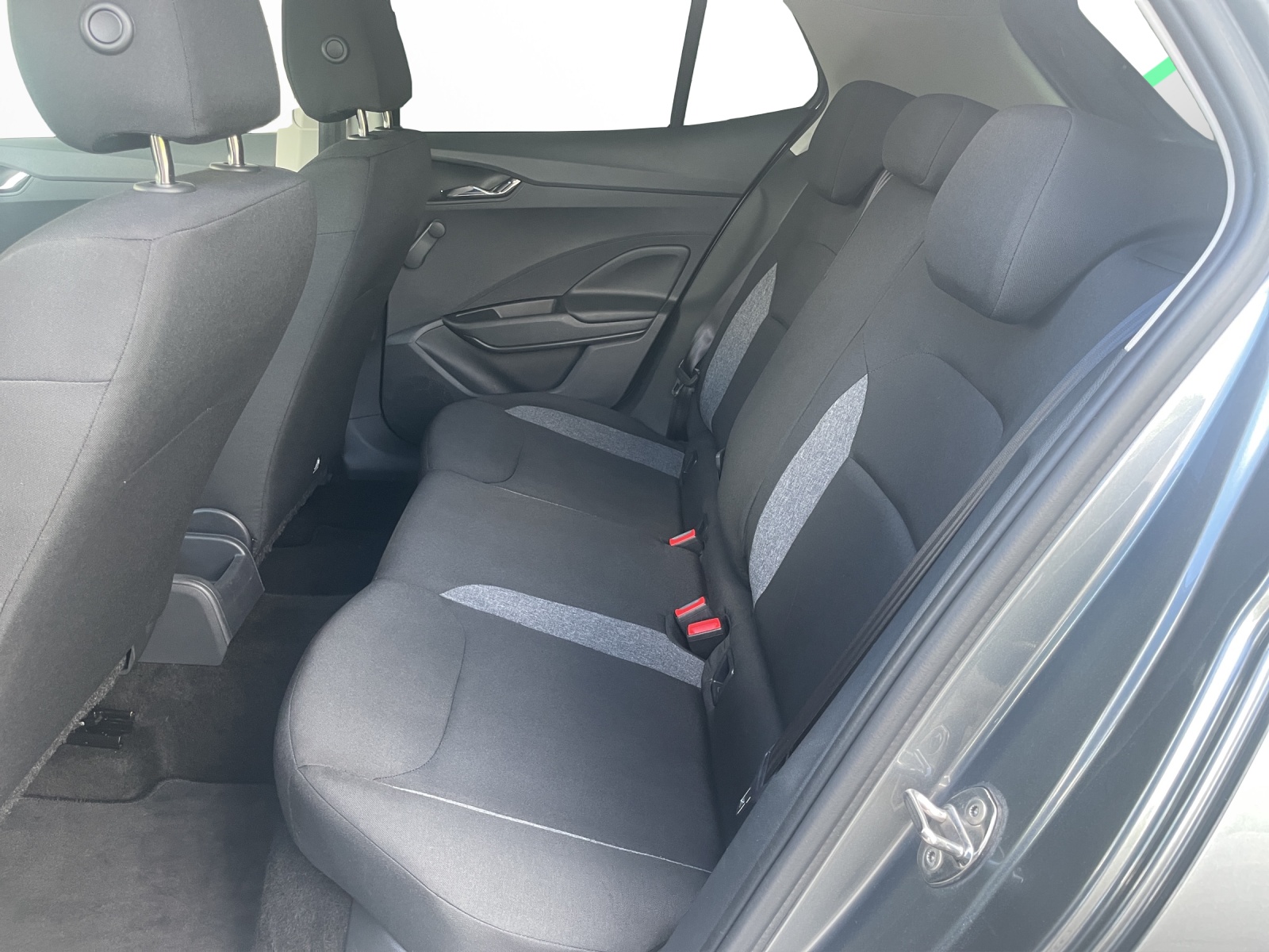SKODA Fabia 1.0 MPI Active-image-13