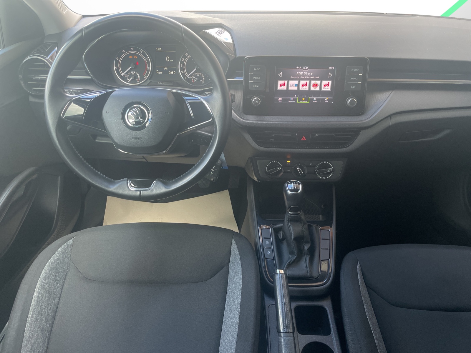 SKODA Fabia 1.0 MPI Active-image-9