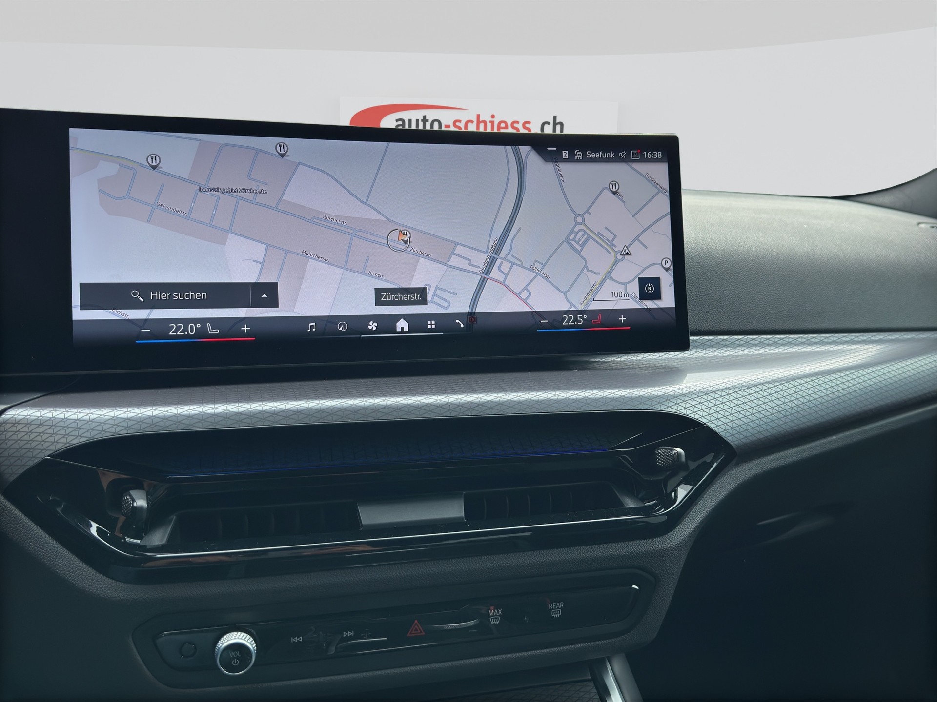 BMW 320d M Sport 48V Steptronic-image-12