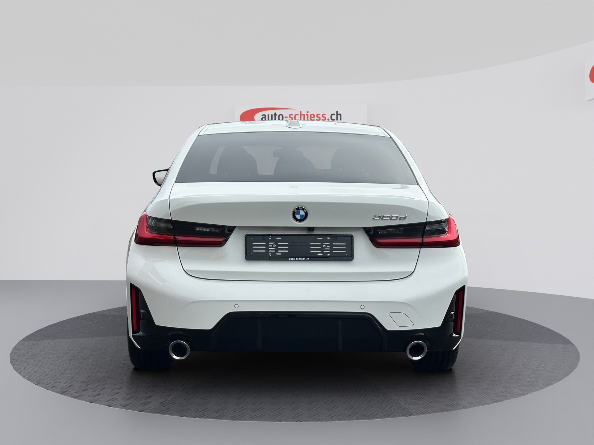 BMW 320d M Sport 48V Steptronic-image-3