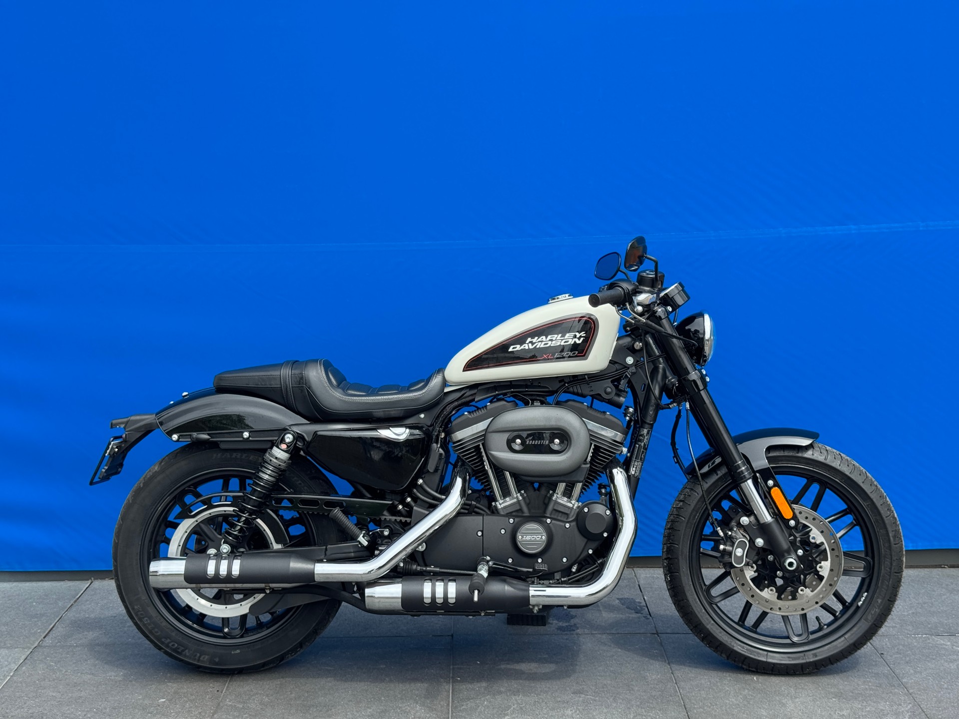 HARLEY-DAVIDSON XL 1200 CX Sportster Roadster ABS