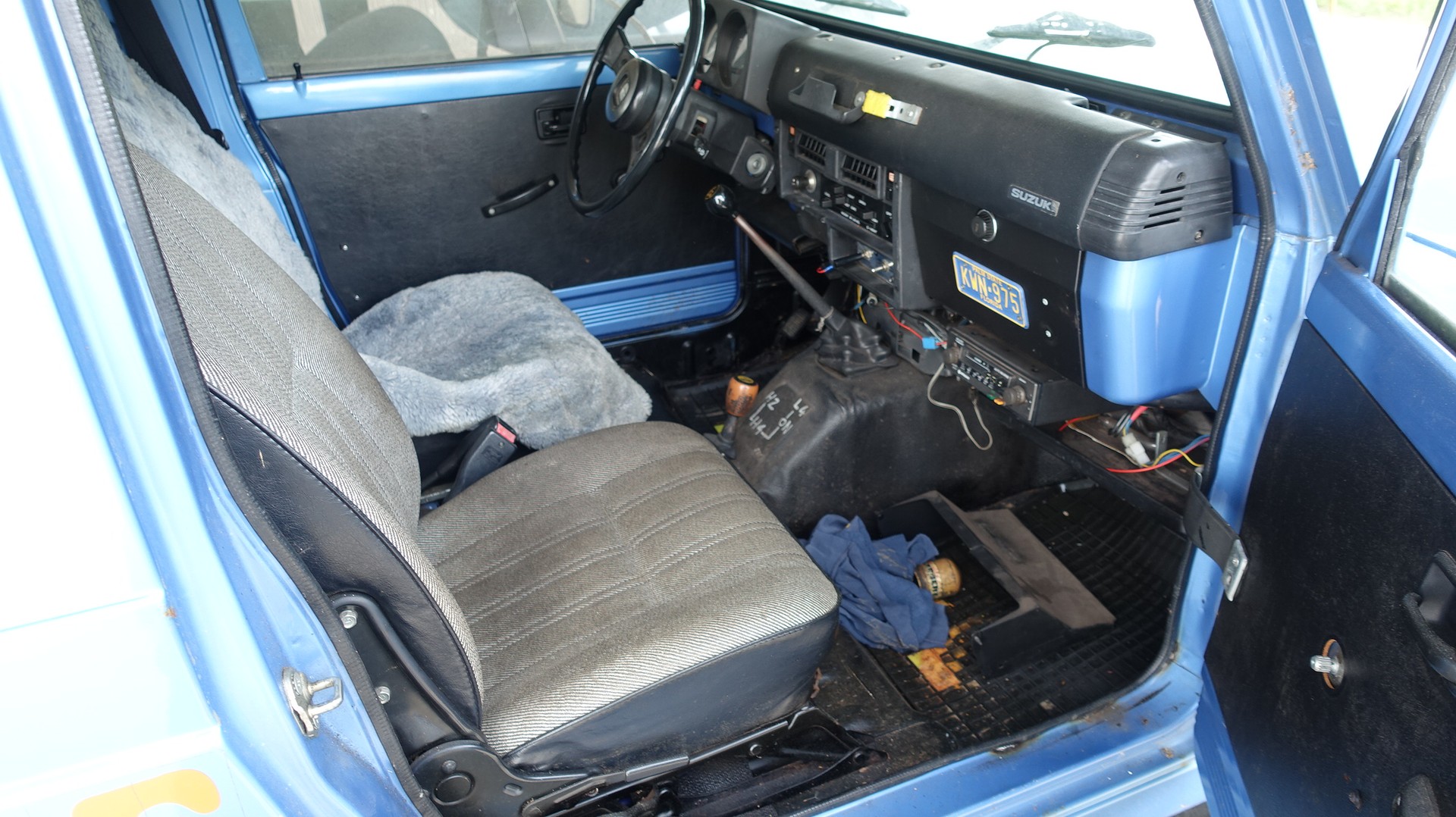 SUZUKI SJ 410 GLV-image-12