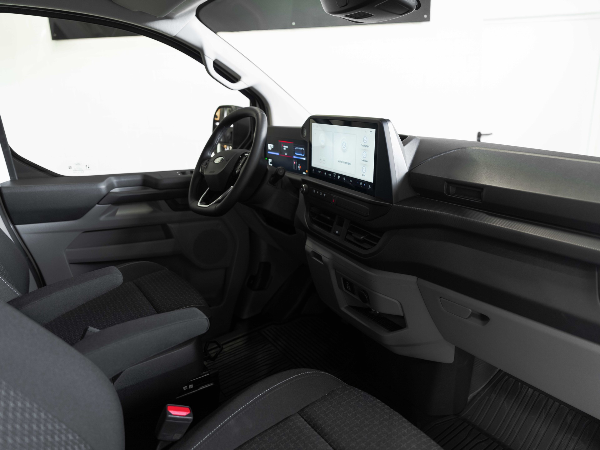 FORD Transit Custom Van 340 L2H1 65kWh Trend 3500KG ANHÄNGELAST-image-17