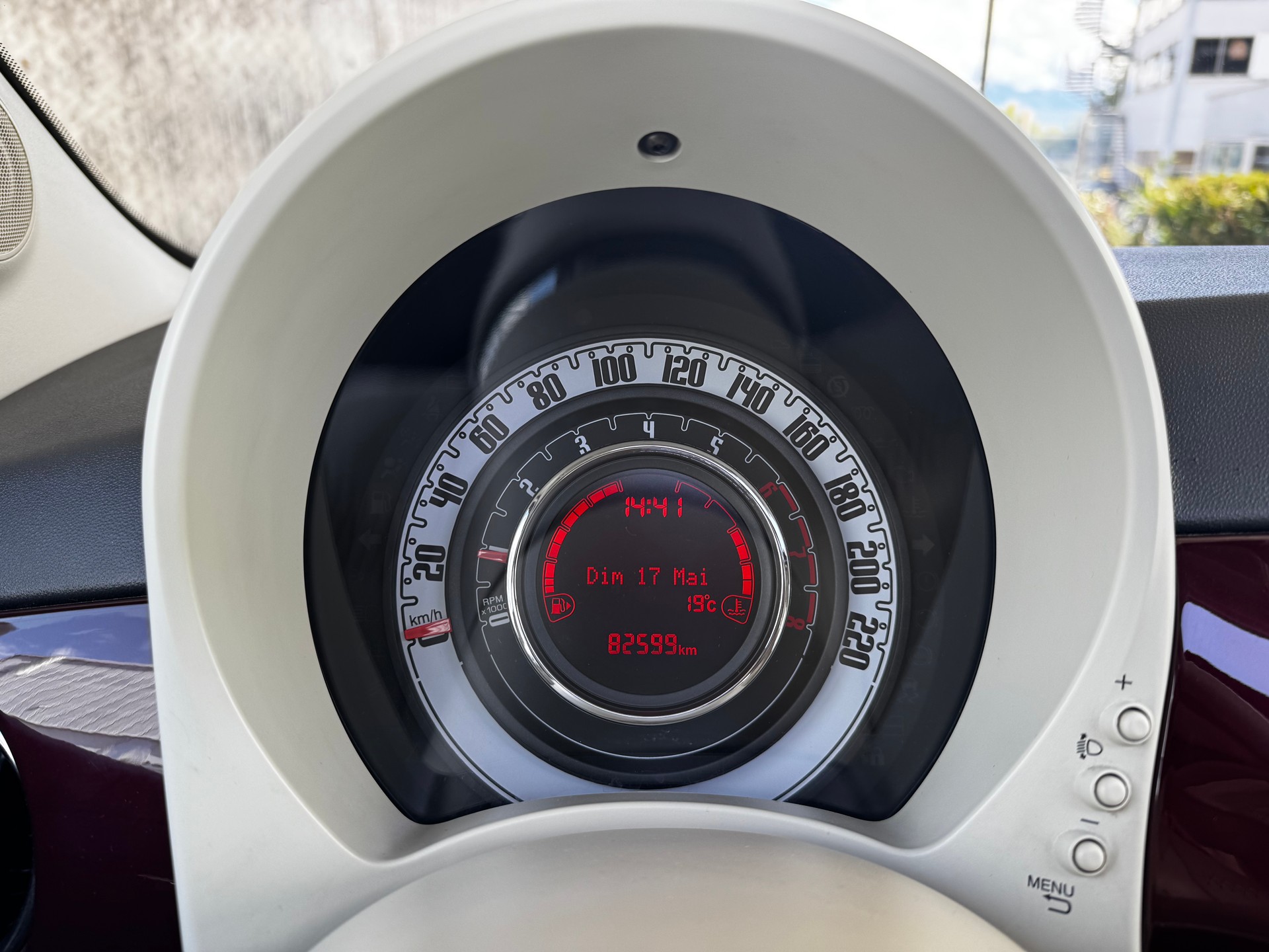FIAT 500 0.9 Twinair Pop Star-image-14