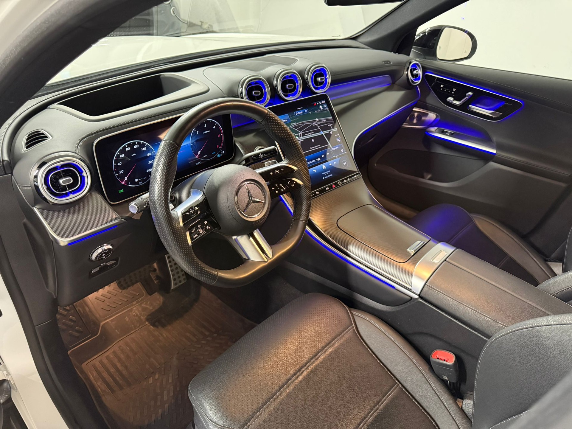 MERCEDES-BENZ GLC 220 d 4Matic 9G-Tronic-image-7