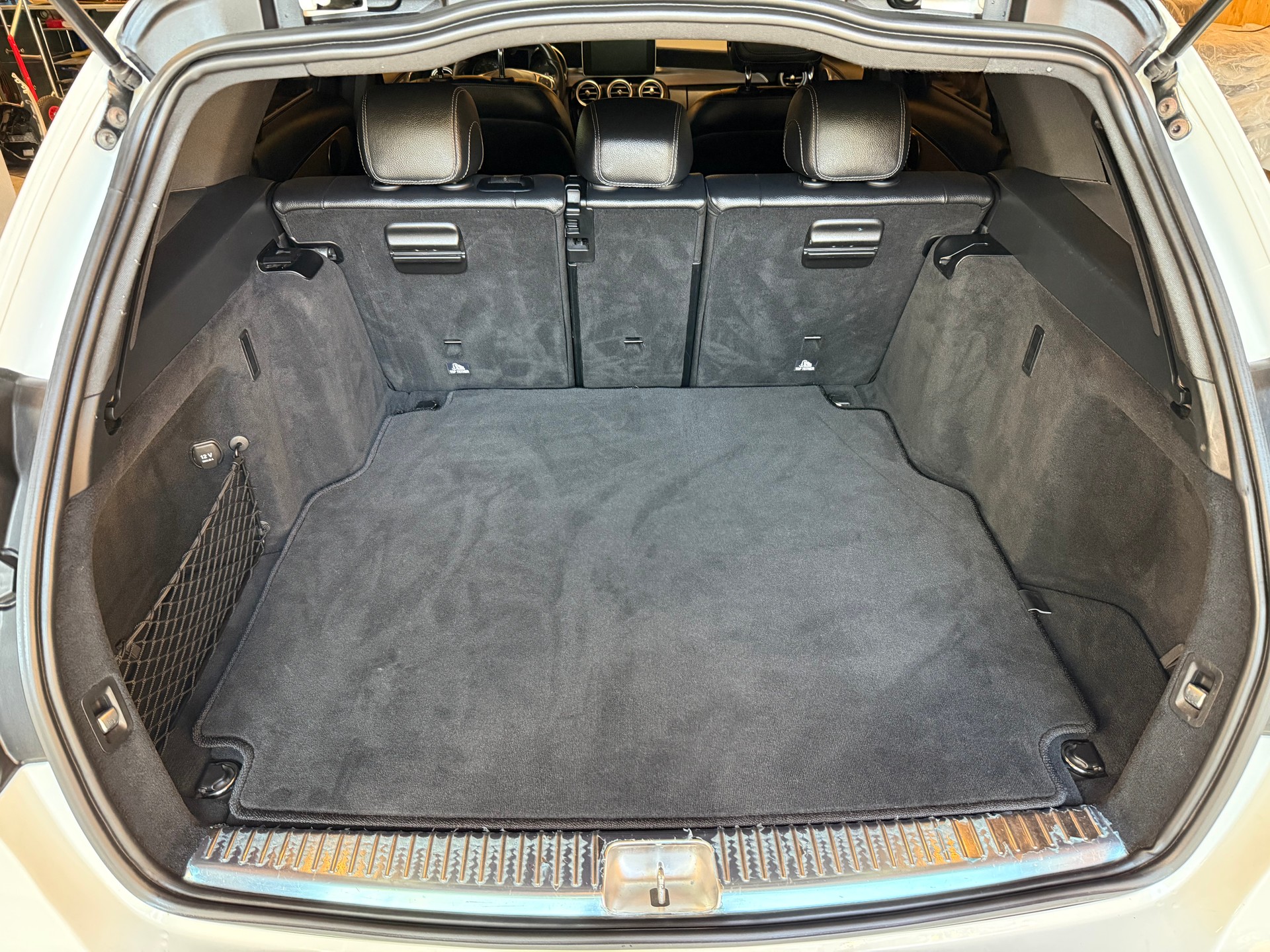 MERCEDES-BENZ C 220 BlueTEC AMG Line 7G-Tronic-image-14