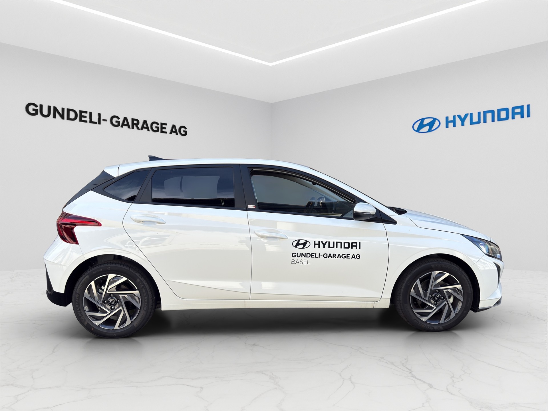 HYUNDAI i20 1.0 T-GDi Amplia DCT-image-6