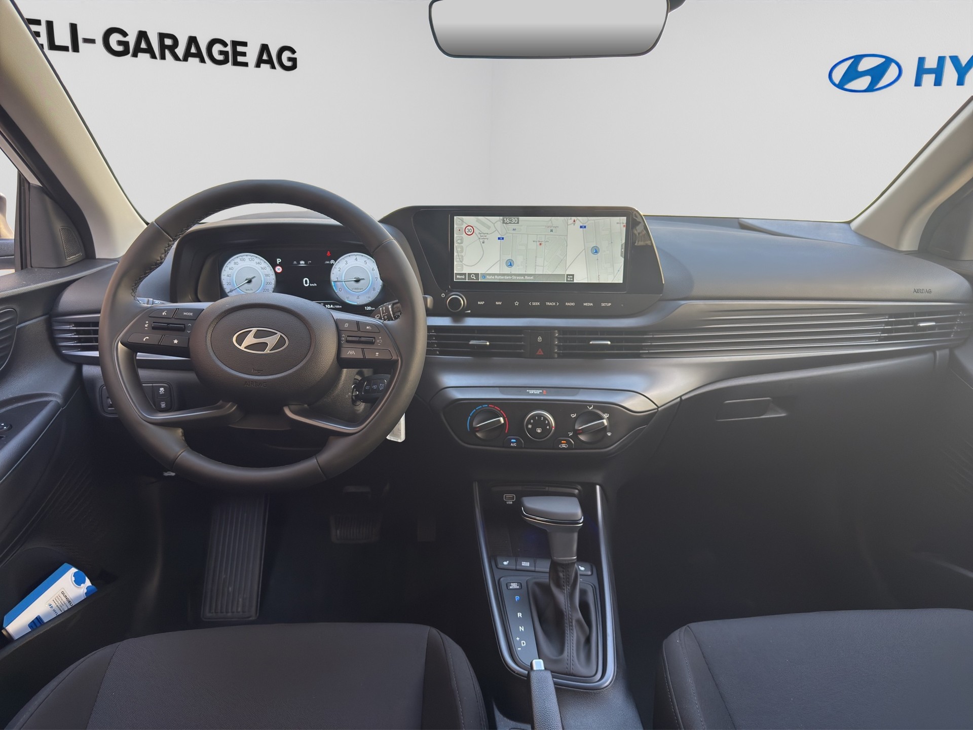 HYUNDAI i20 1.0 T-GDi Amplia DCT-image-13