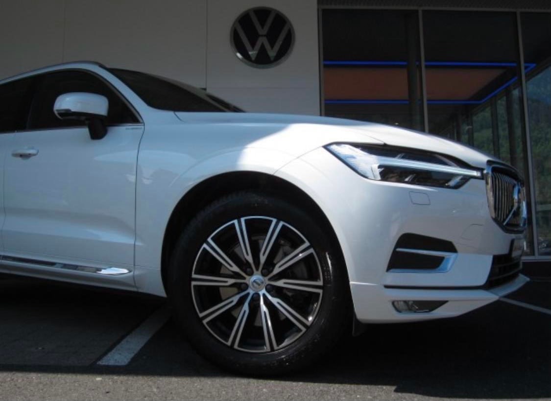 VOLVO 2.0 T5 Inscription AWD, 360 Grad Kameras, Headup Display, inkl. neuer Bremsen-image-2