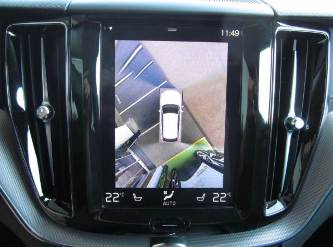 VOLVO 2.0 T5 Inscription AWD, 360 Grad Kameras, Headup Display, inkl. neuer Bremsen-image-4