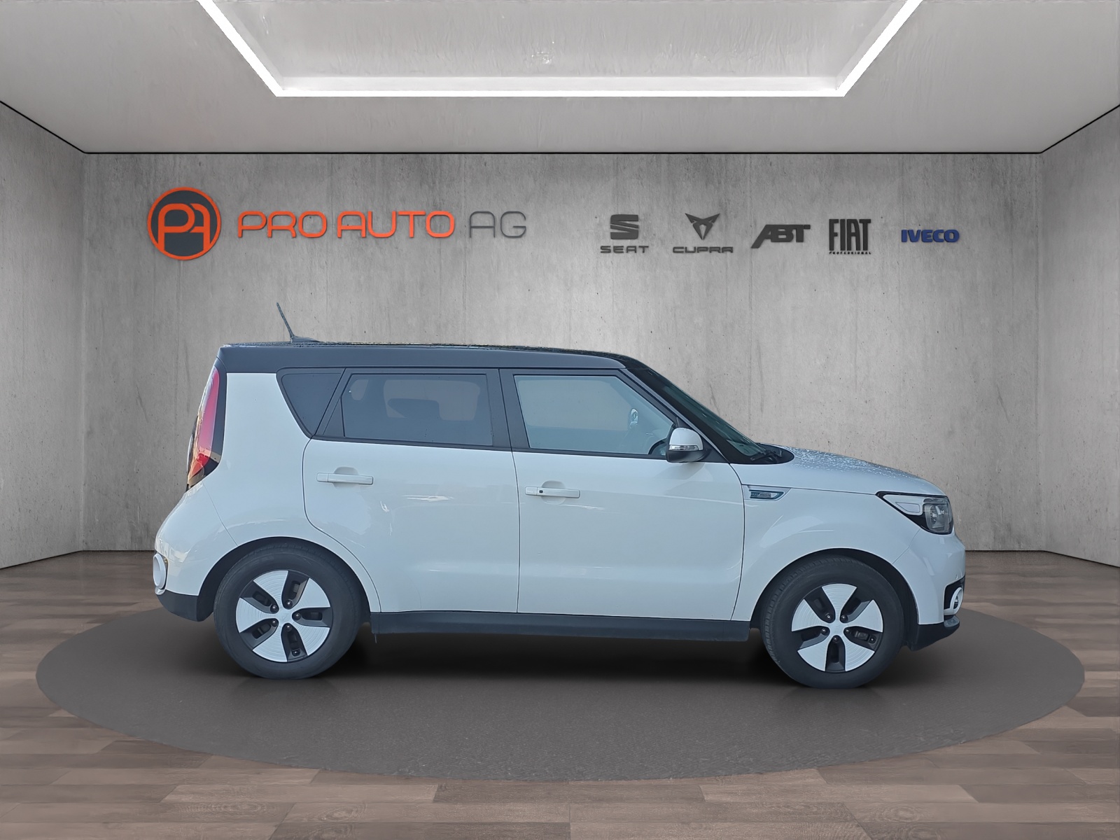 KIA Soul II EV Style-image-5