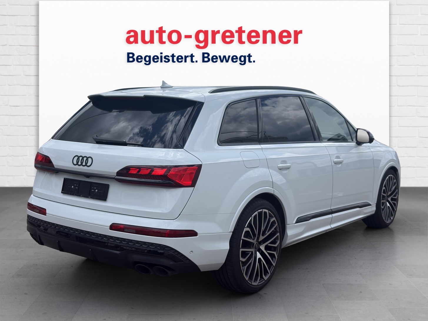 AUDI SQ7 SUV 4.0 V8 TFSI quattro T-Tronic-showroom-element-2