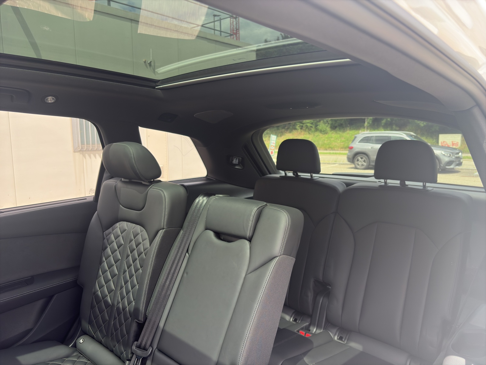 AUDI SQ7 SUV 4.0 V8 TFSI quattro T-Tronic-image-8
