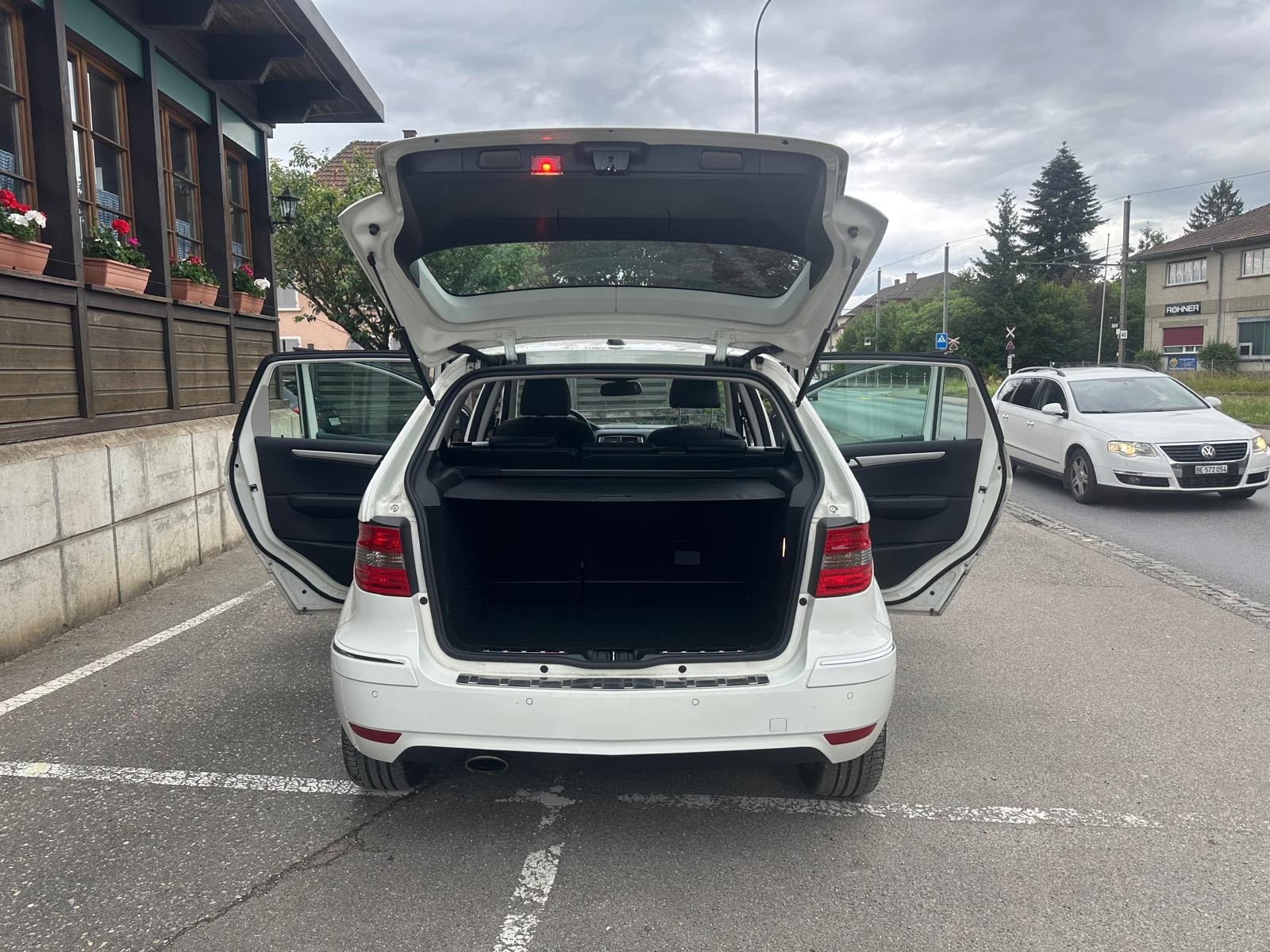 MERCEDES-BENZ B 180 (170) Autotronic-image-6