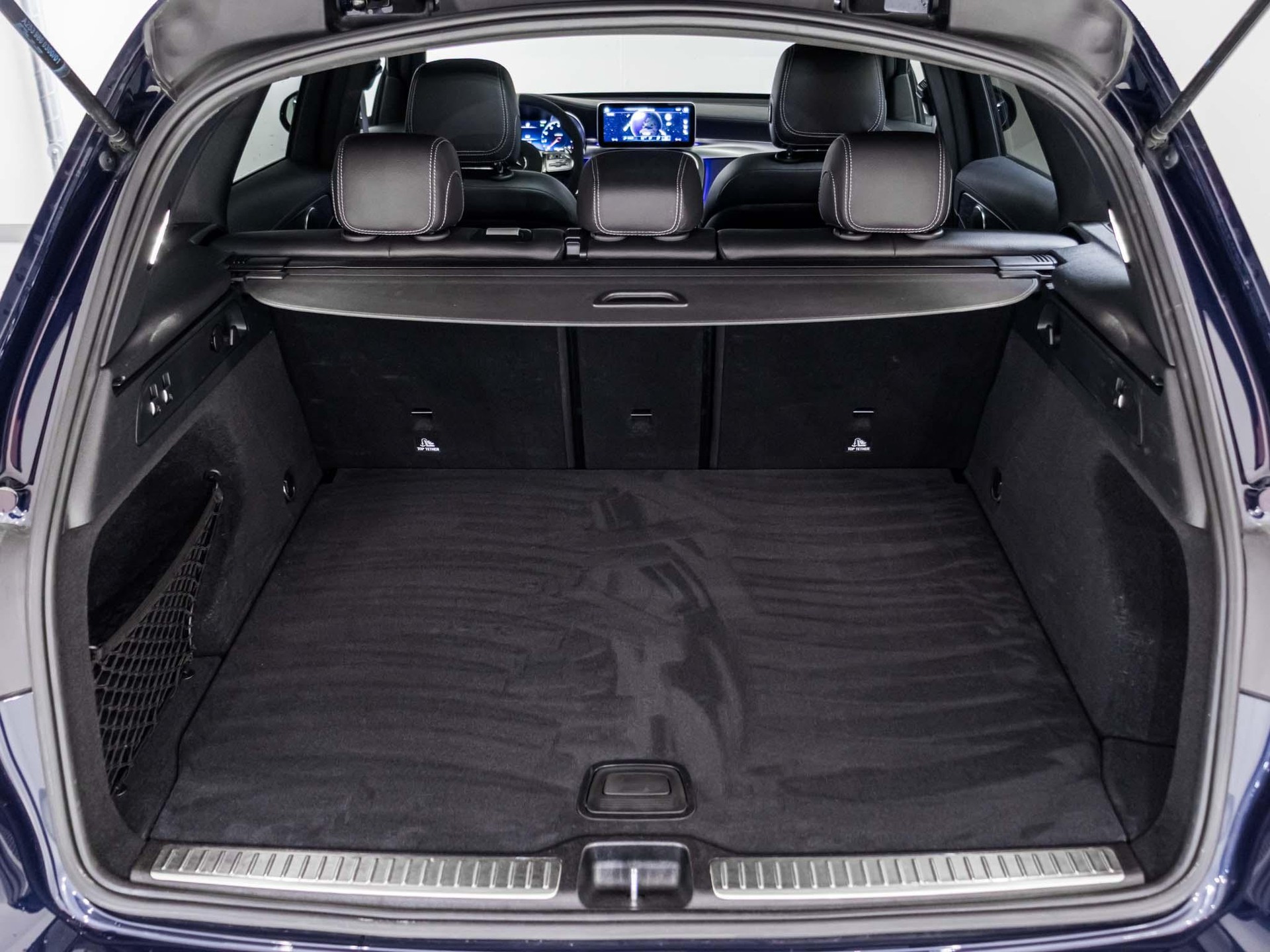 MERCEDES-BENZ GLC 63 AMG S 4MATIC+-image-13