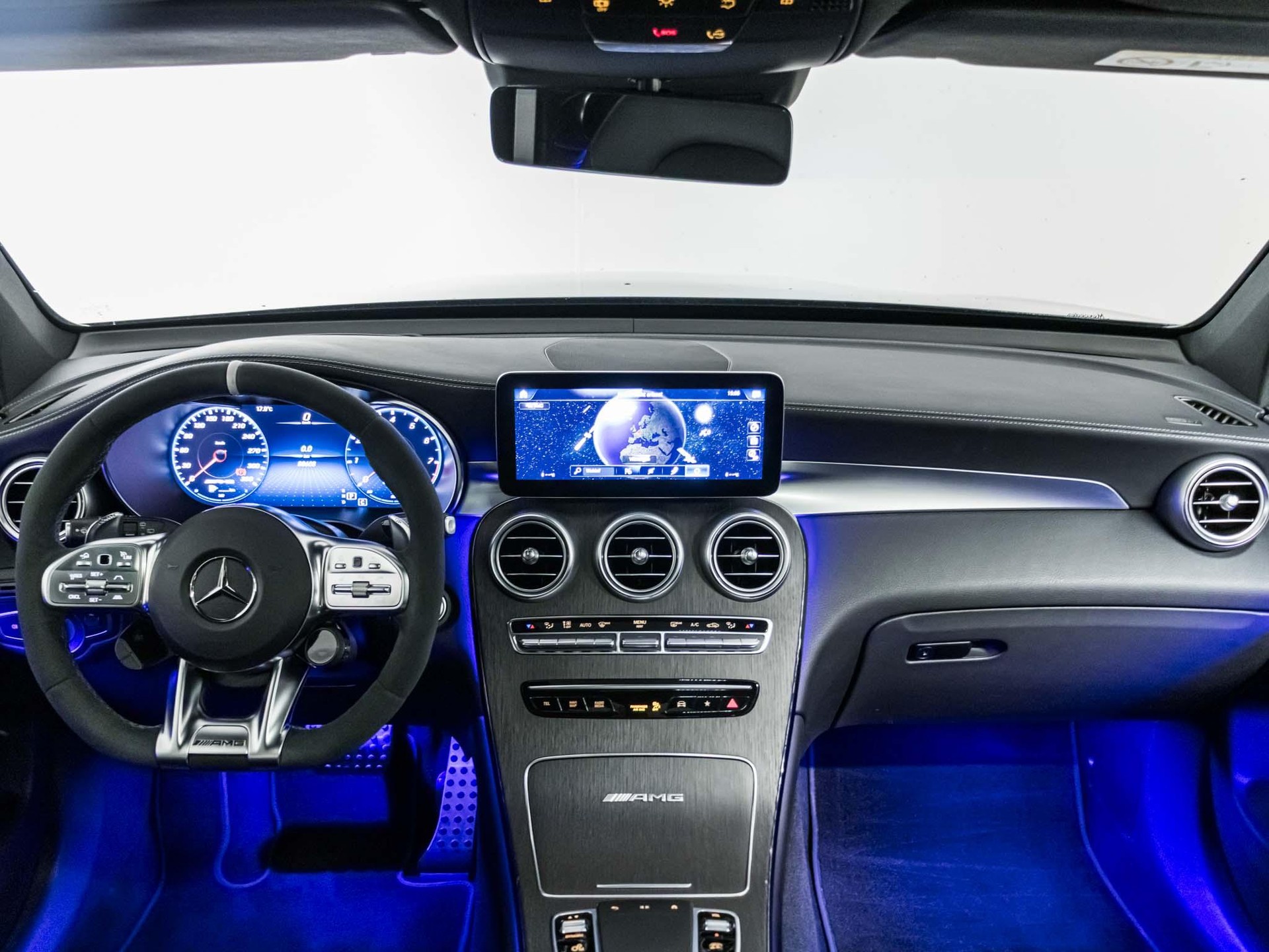 MERCEDES-BENZ GLC 63 AMG S 4MATIC+-image-11