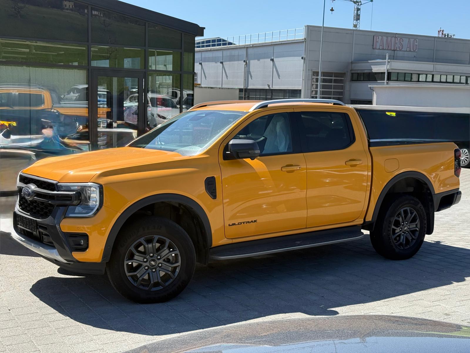 FORD Wildtrak 2.0 Eco Blue e-4WD Automat-image-2