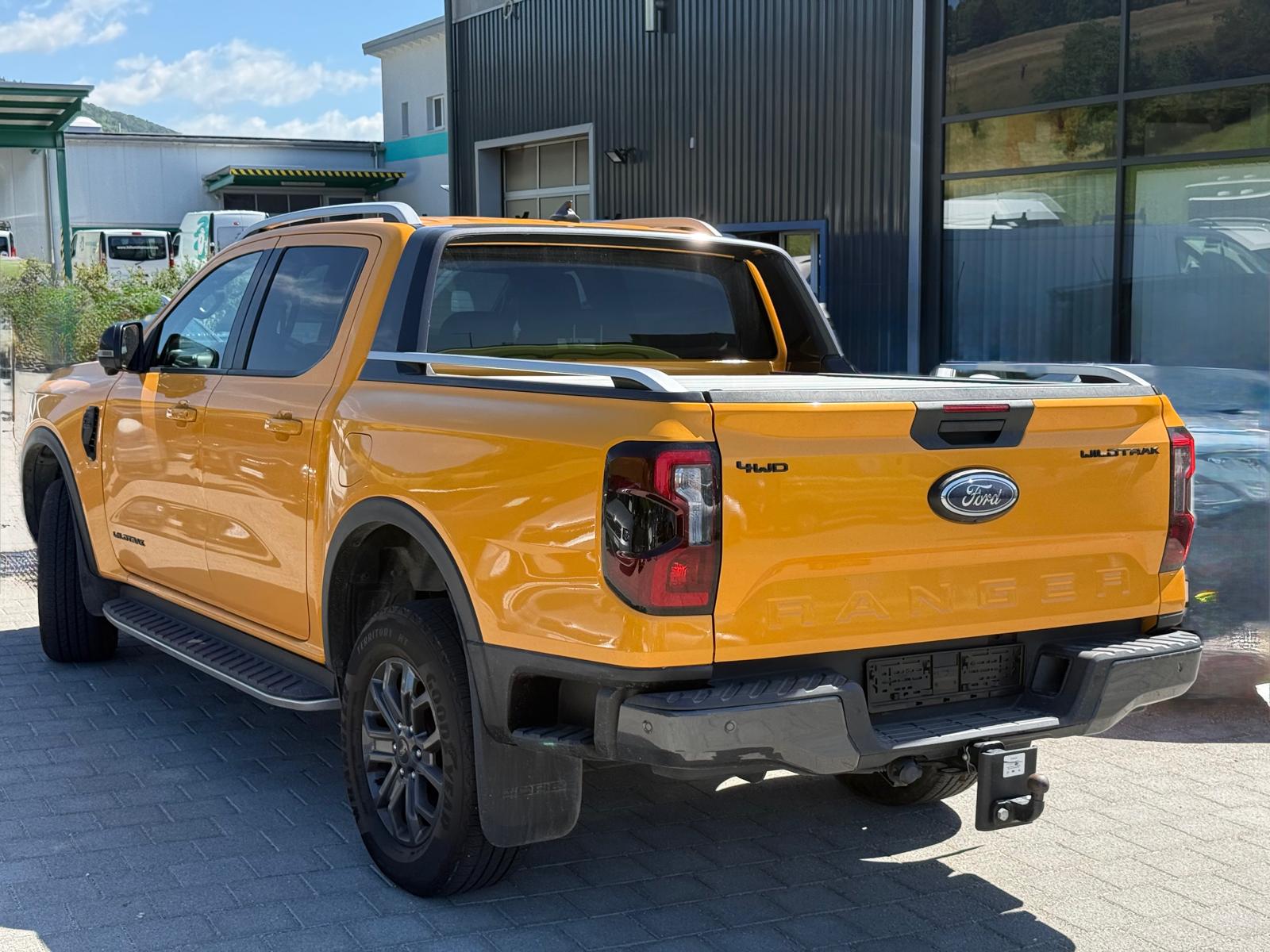 FORD Wildtrak 2.0 Eco Blue e-4WD Automat-image-5