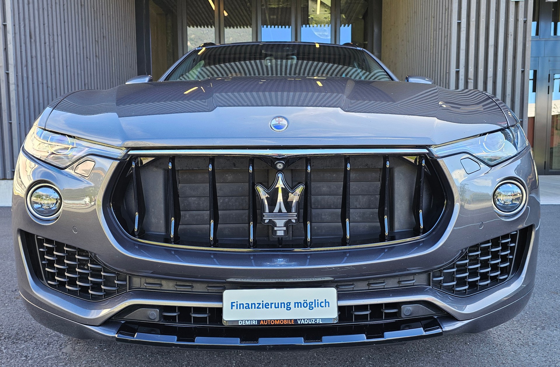 MASERATI Levante S 3.0 V6 GranLusso Automatica-image-6