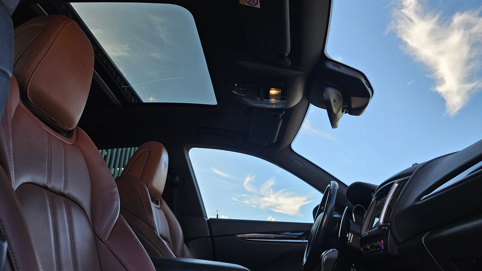 MASERATI Levante S 3.0 V6 GranLusso Automatica-image-14