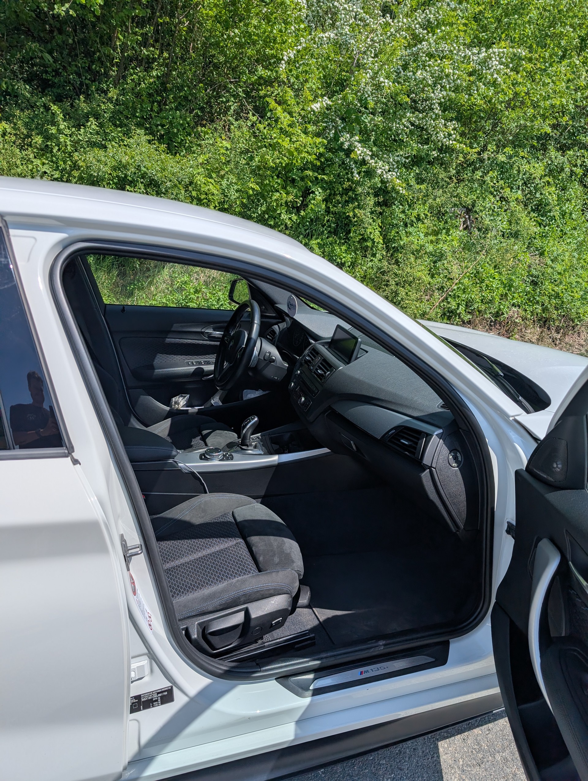BMW M135i xDrive-image-5