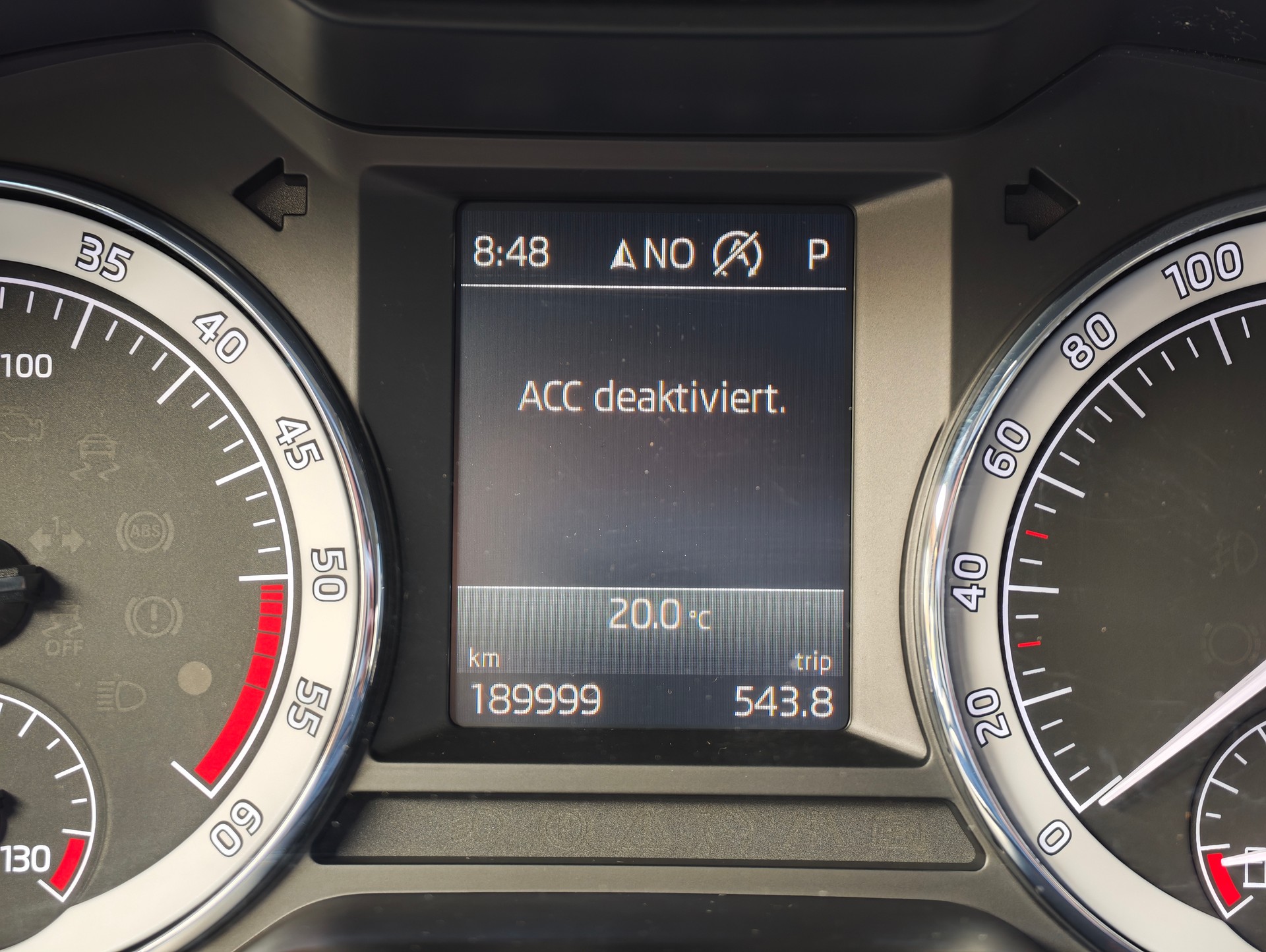SKODA Octavia Combi 2.0 TDI Style DSG-image-26