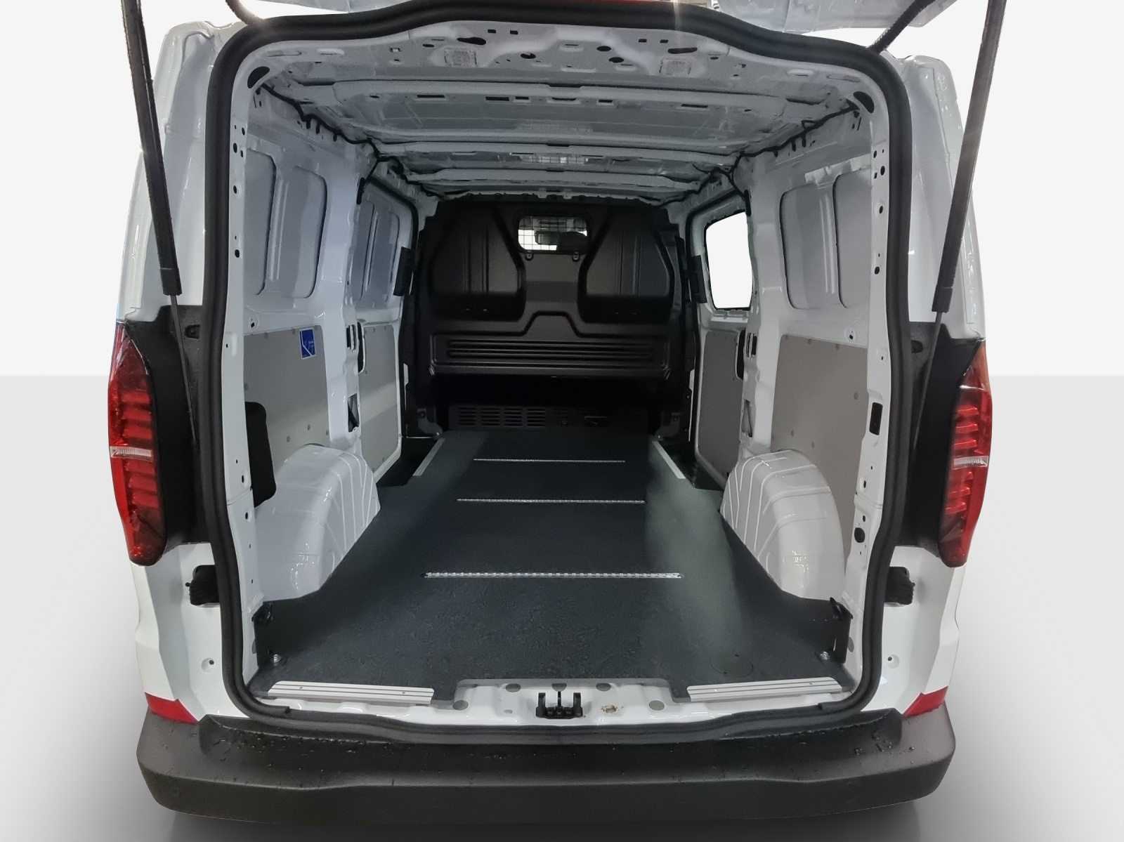 VW e-Transporter 70 kWh 4Motion-image-12