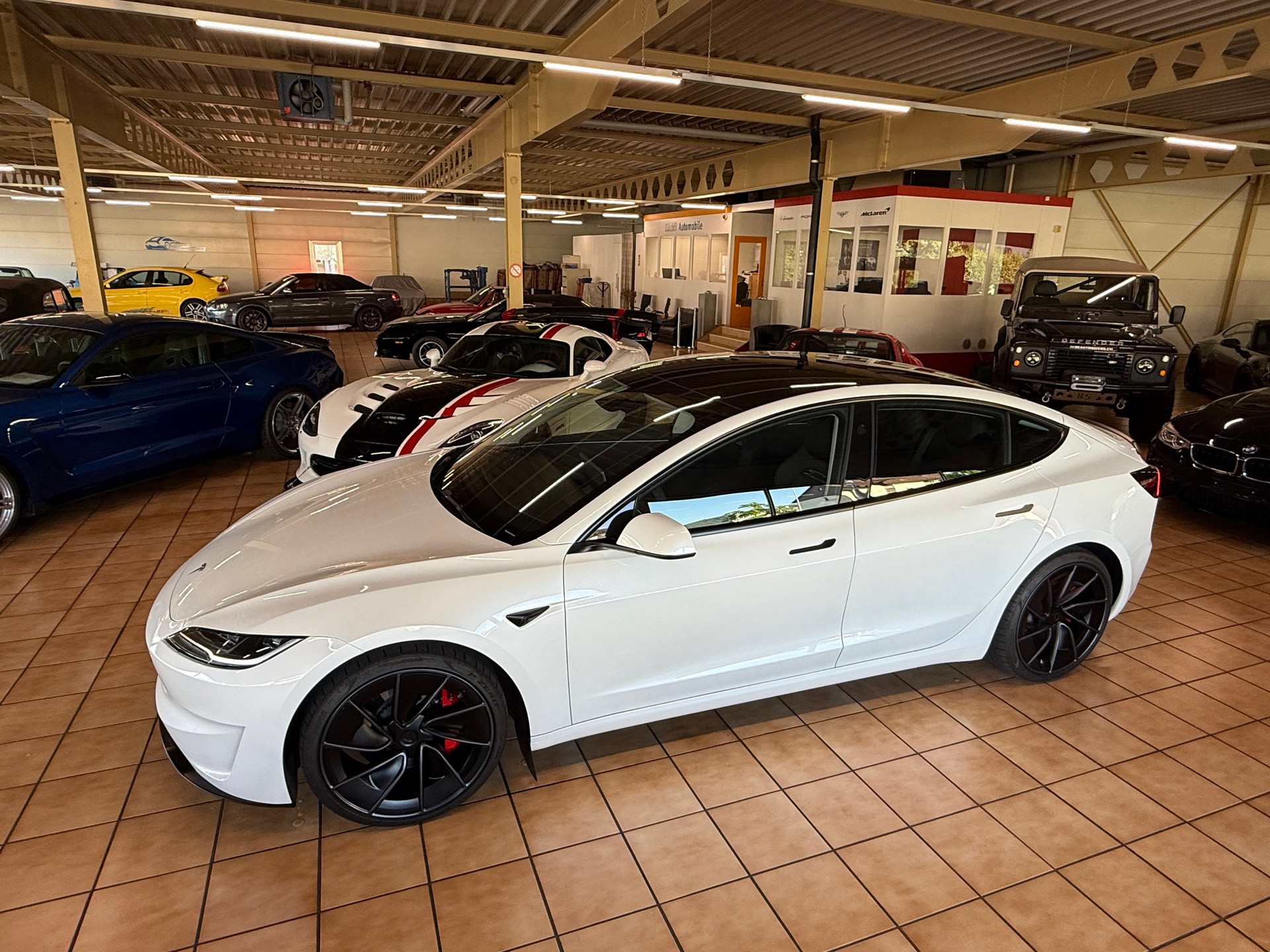 TESLA Performance Highland-image-6