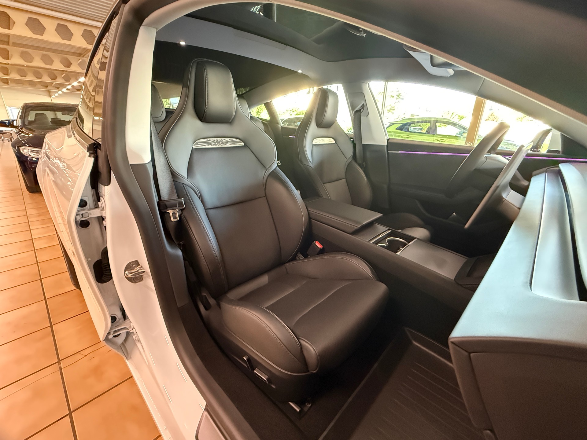 TESLA Performance Highland-image-15