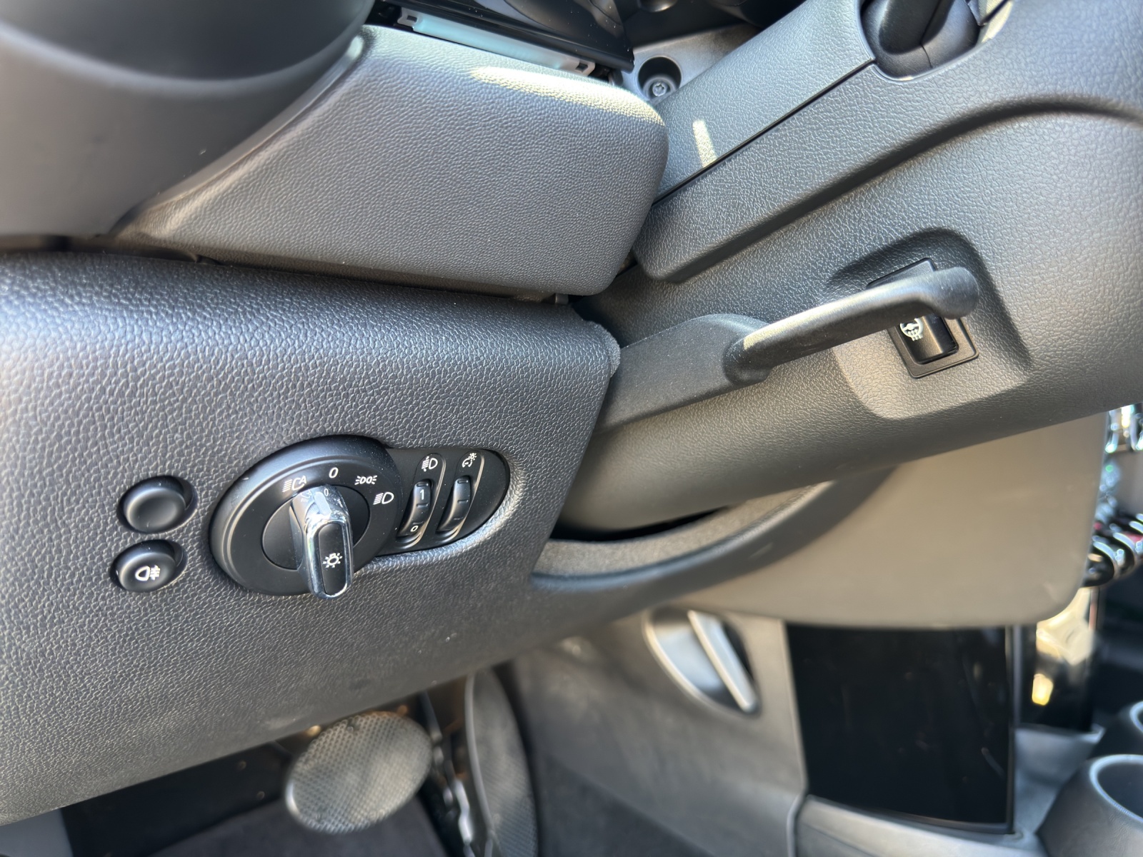 MINI Cabrio F57 2.0i Cooper S Premium-image-15