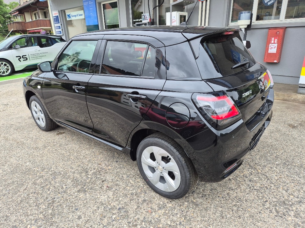 SUZUKI SWIFT-image-7