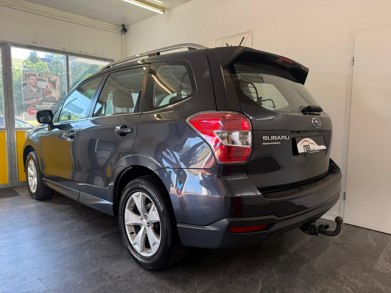 SUBARU Forester 2.0i Advantage + 1.8T AHK-image-2