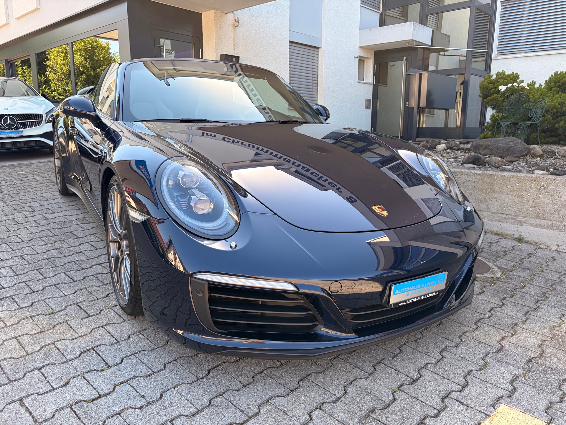 PORSCHE 911 Carrera 4S Cabrio PDK-image-0