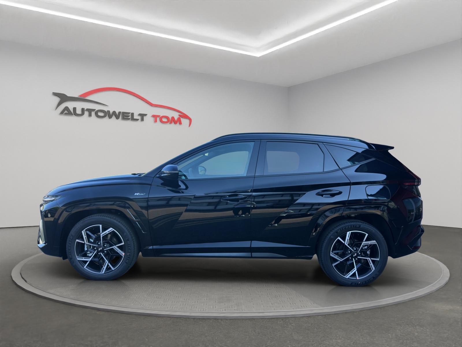 HYUNDAI 1.6 T-GDI N-Line MHEV 4x4 180PS Panorama AHK-image-1