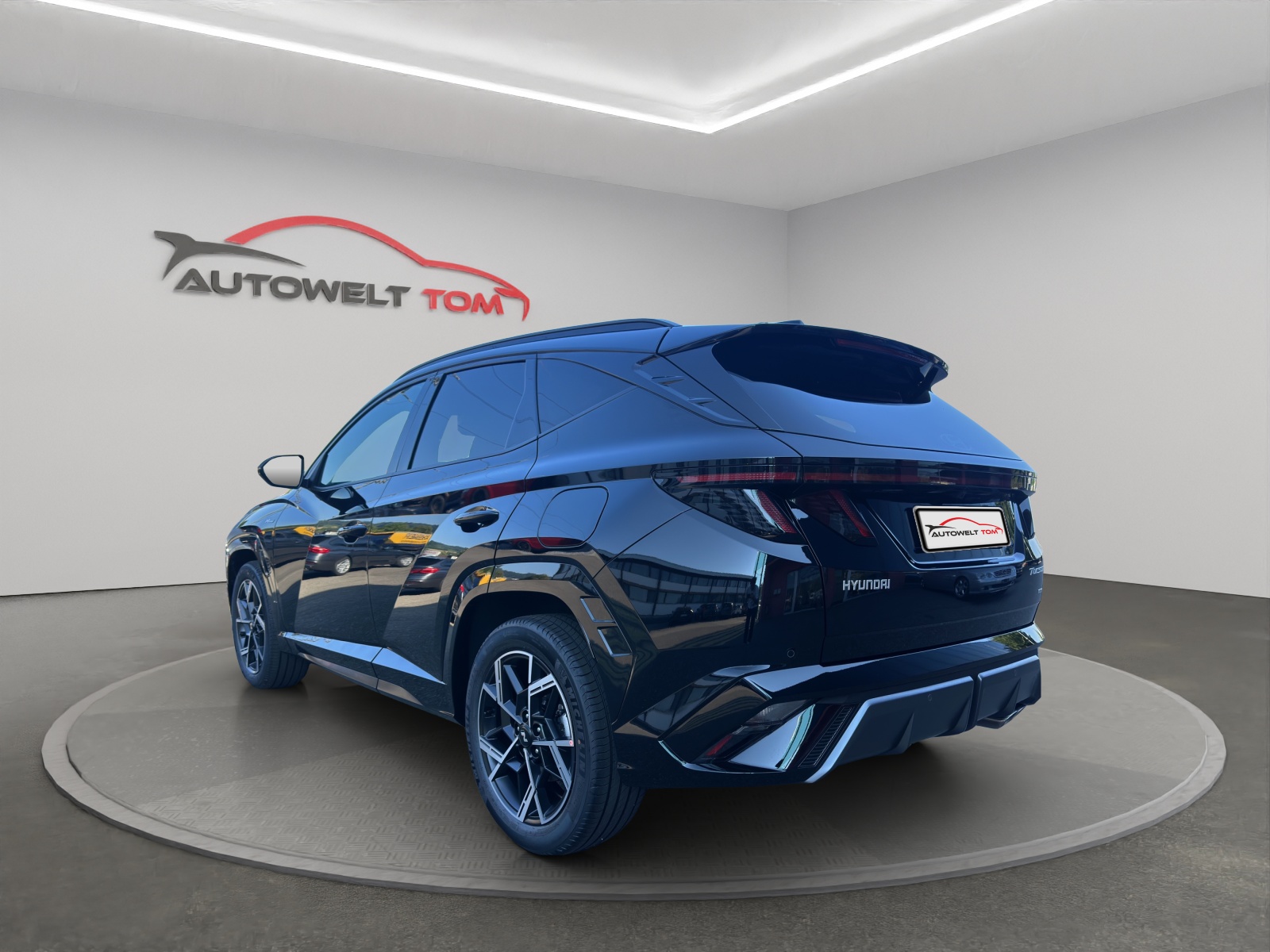 HYUNDAI 1.6 T-GDI N-Line MHEV 4x4 180PS Panorama AHK-image-2