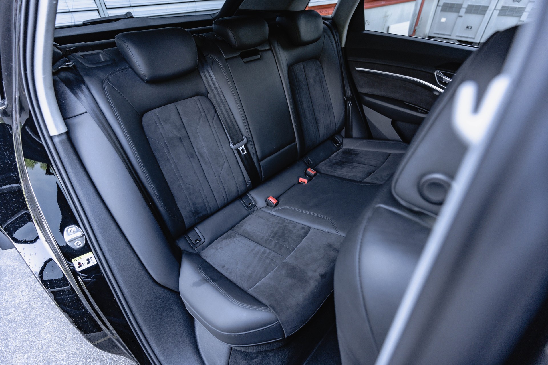 AUDI e-tron 50 quattro * AB MFK * NEUE SOMMERREIFEN * SERVICEGEPFLEGT * SOH 92,9% *-image-17