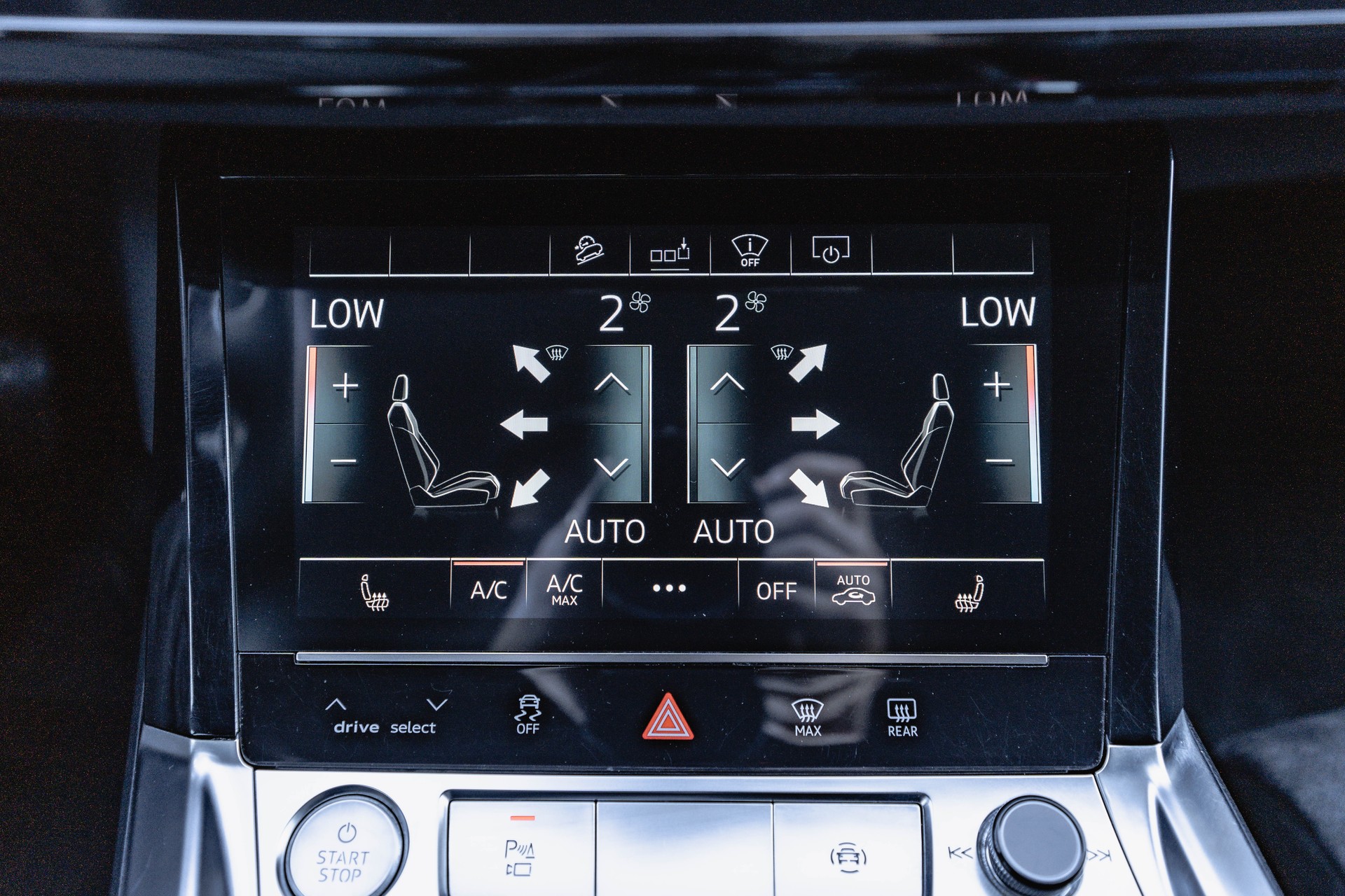AUDI e-tron 50 quattro * AB MFK * NEUE SOMMERREIFEN * SERVICEGEPFLEGT * SOH 92,9% *-image-18