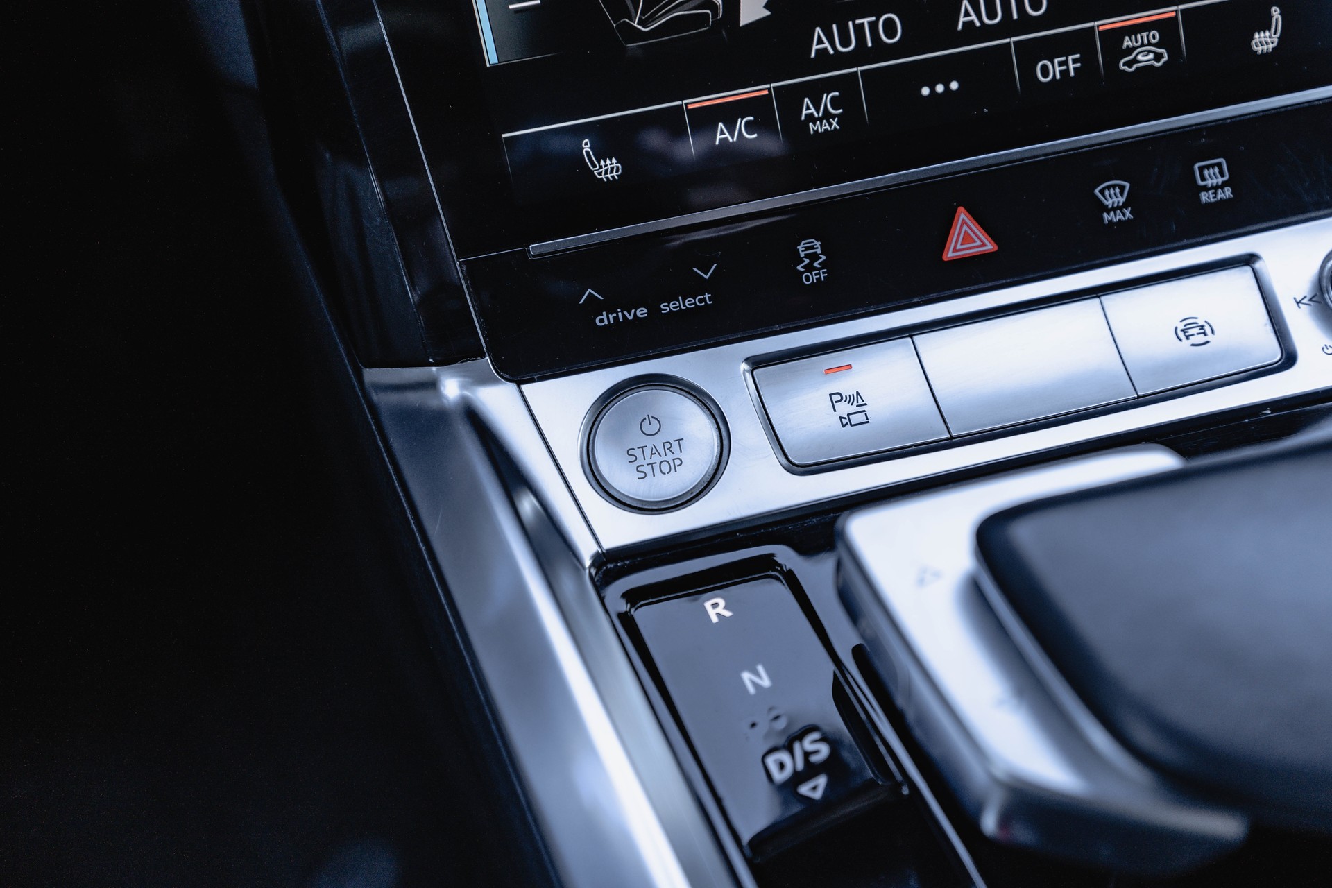 AUDI e-tron 50 quattro * AB MFK * NEUE SOMMERREIFEN * SERVICEGEPFLEGT * SOH 92,9% *-image-19