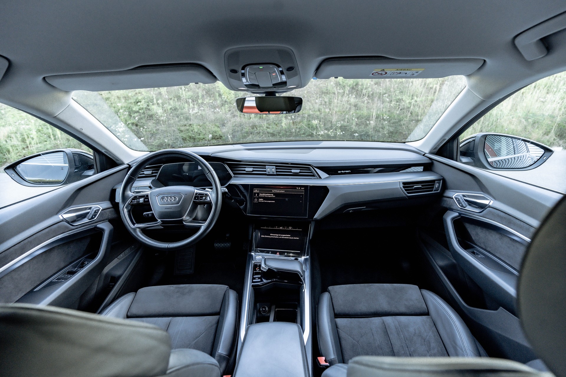 AUDI e-tron 50 quattro * AB MFK * NEUE SOMMERREIFEN * SERVICEGEPFLEGT * SOH 92,9% *-image-7