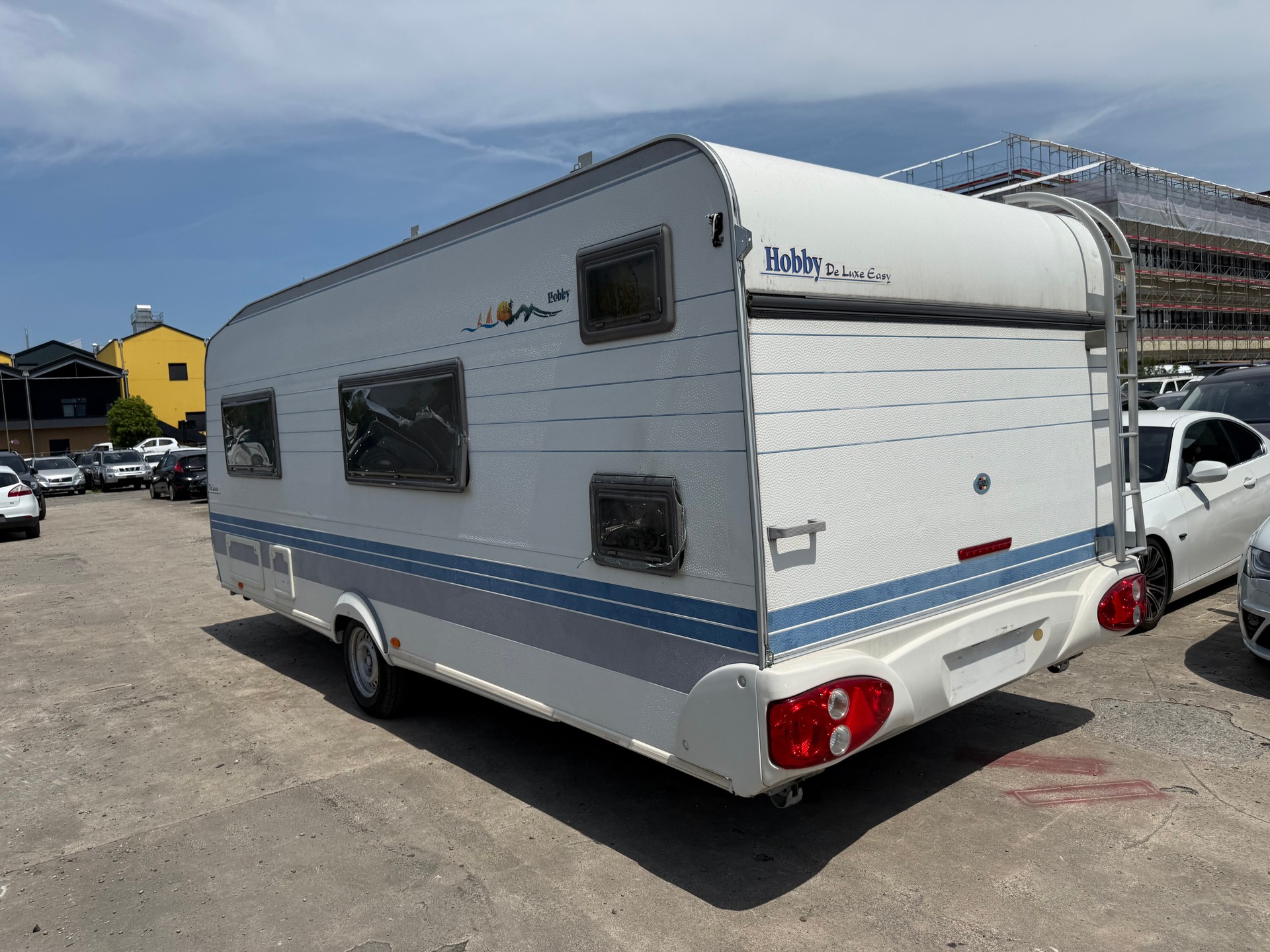HOBBY 560 KMFe de Luxe-image-1
