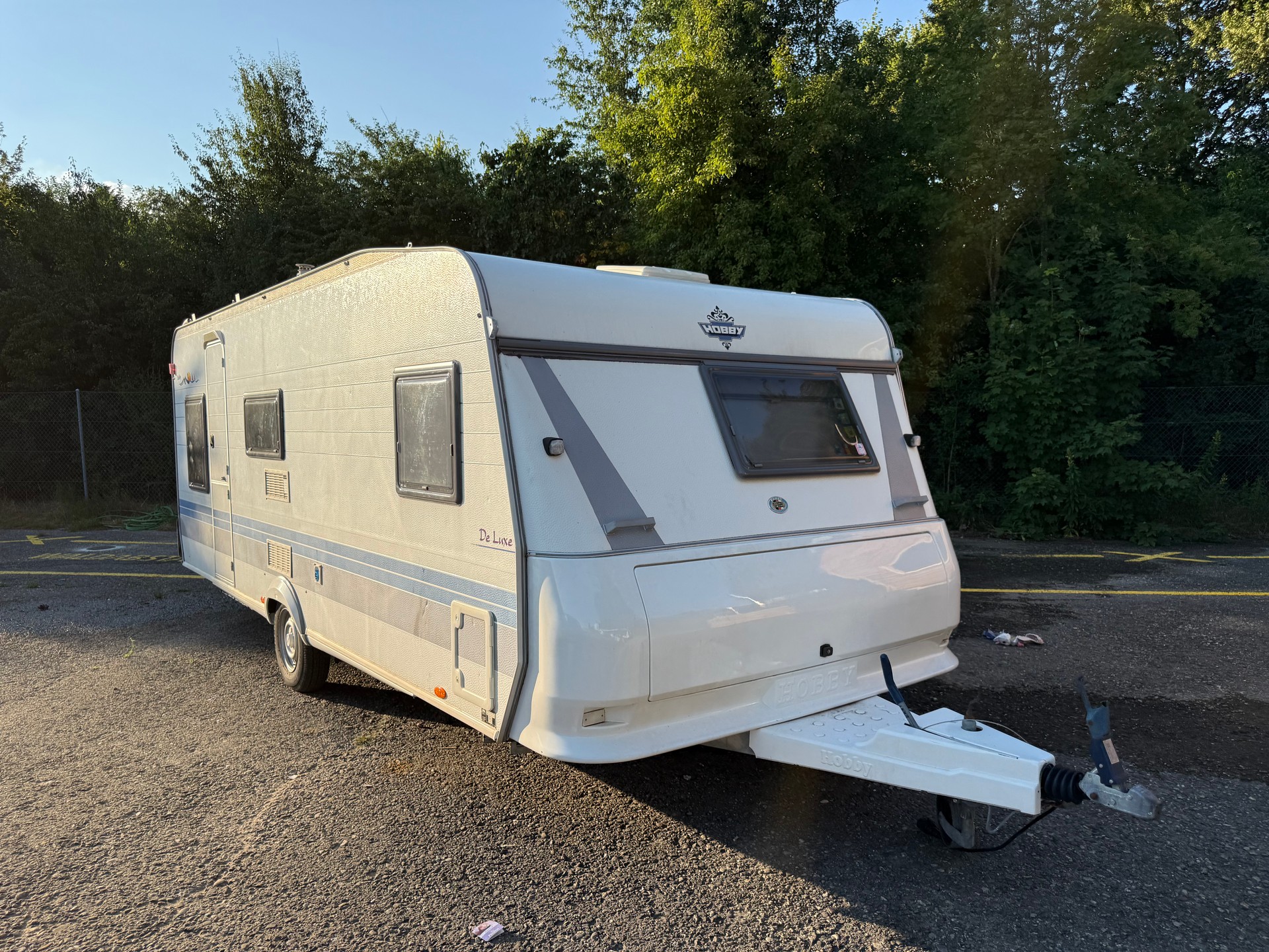 HOBBY 560 KMFe de Luxe-image-0