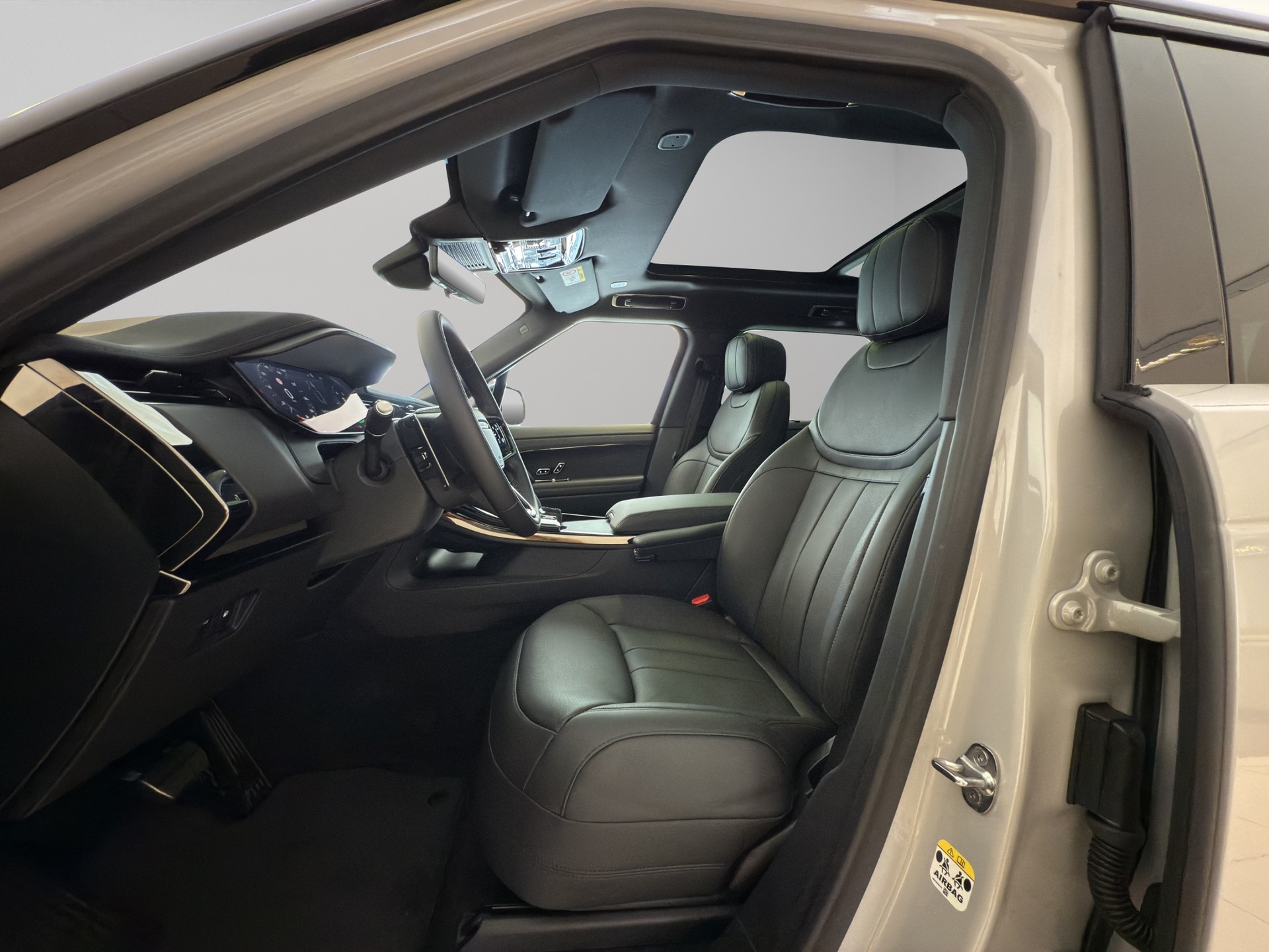 LAND ROVER Range Rover Sport 3.0 I6 P460e SE Dynamic-image-14