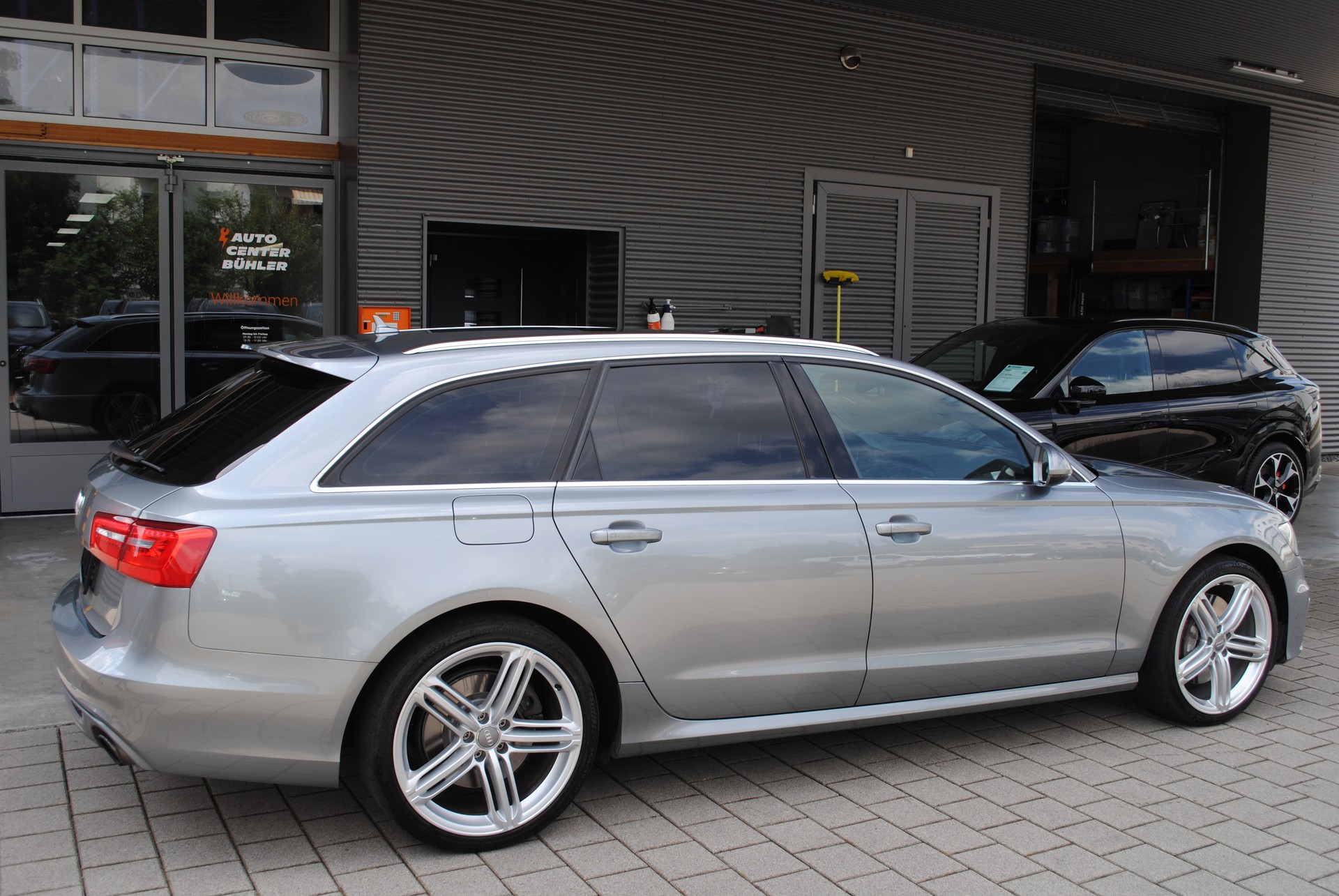 AUDI A6 Avant 3.0 TFSI V6 quattro S-tronic-image-6