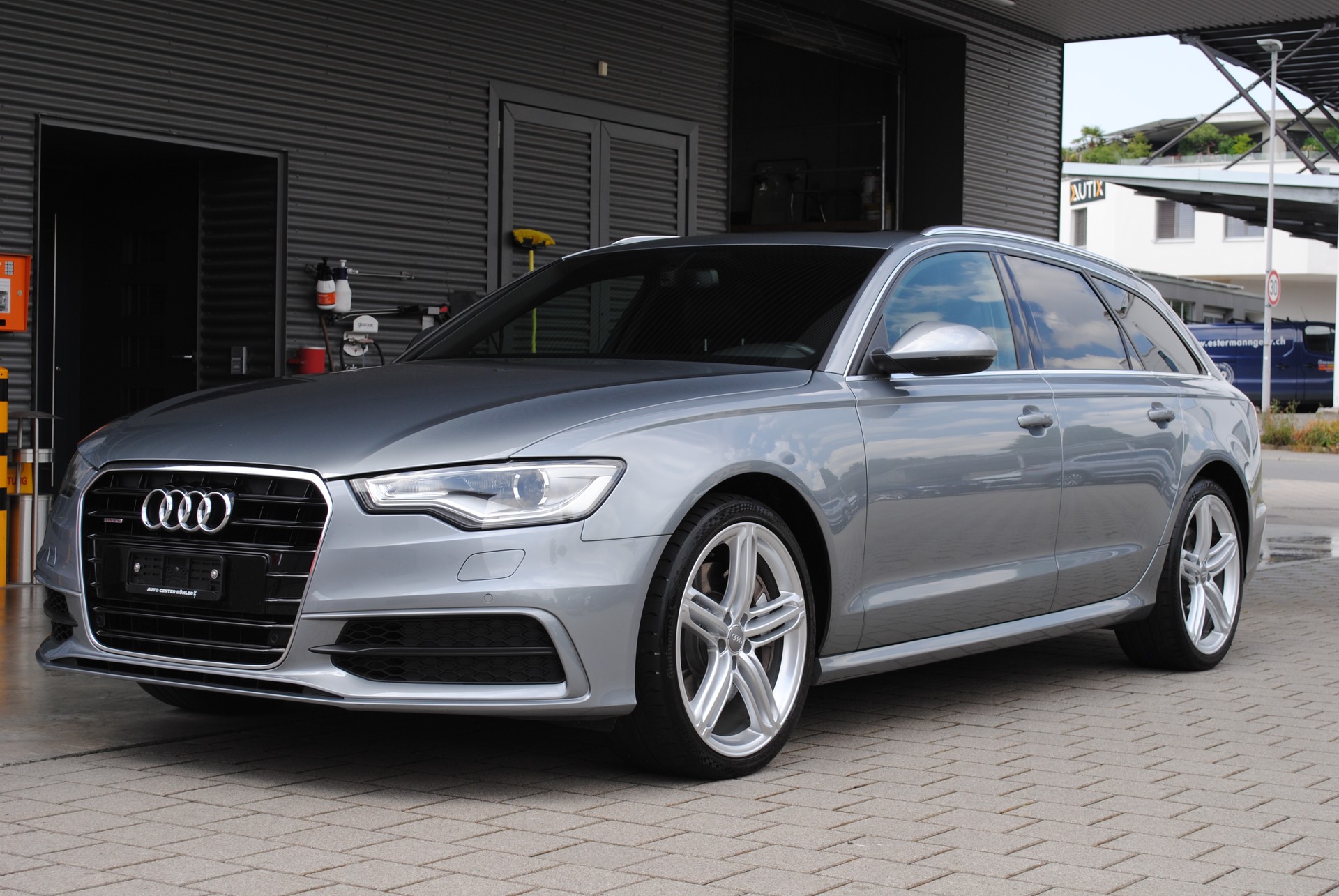 AUDI A6 Avant 3.0 TFSI V6 quattro S-tronic-image-0