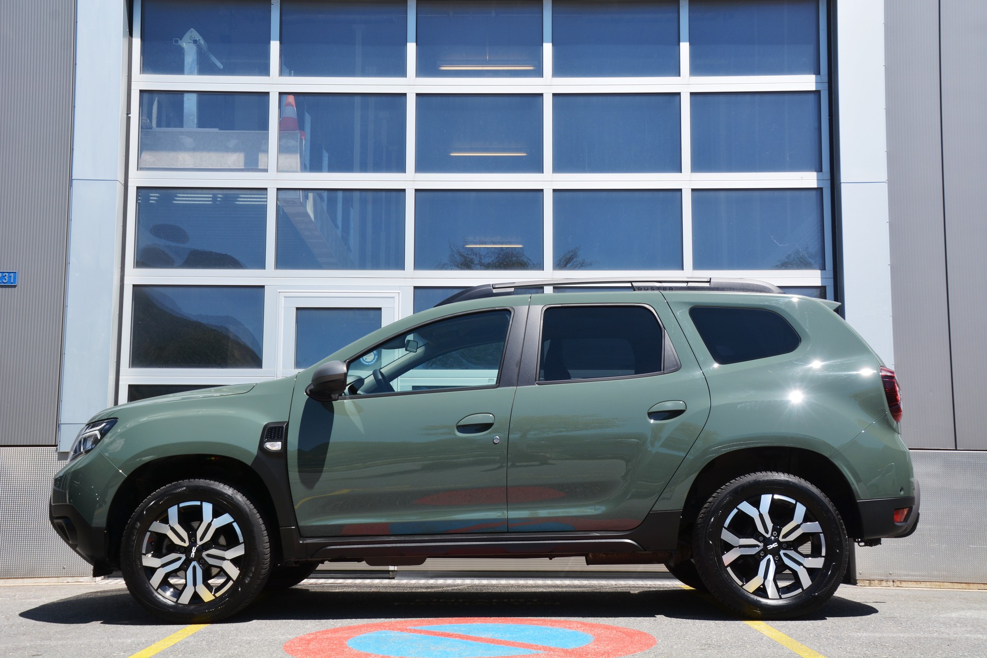 DACIA Duster TCe 150 Journey+ 4x4-image-3