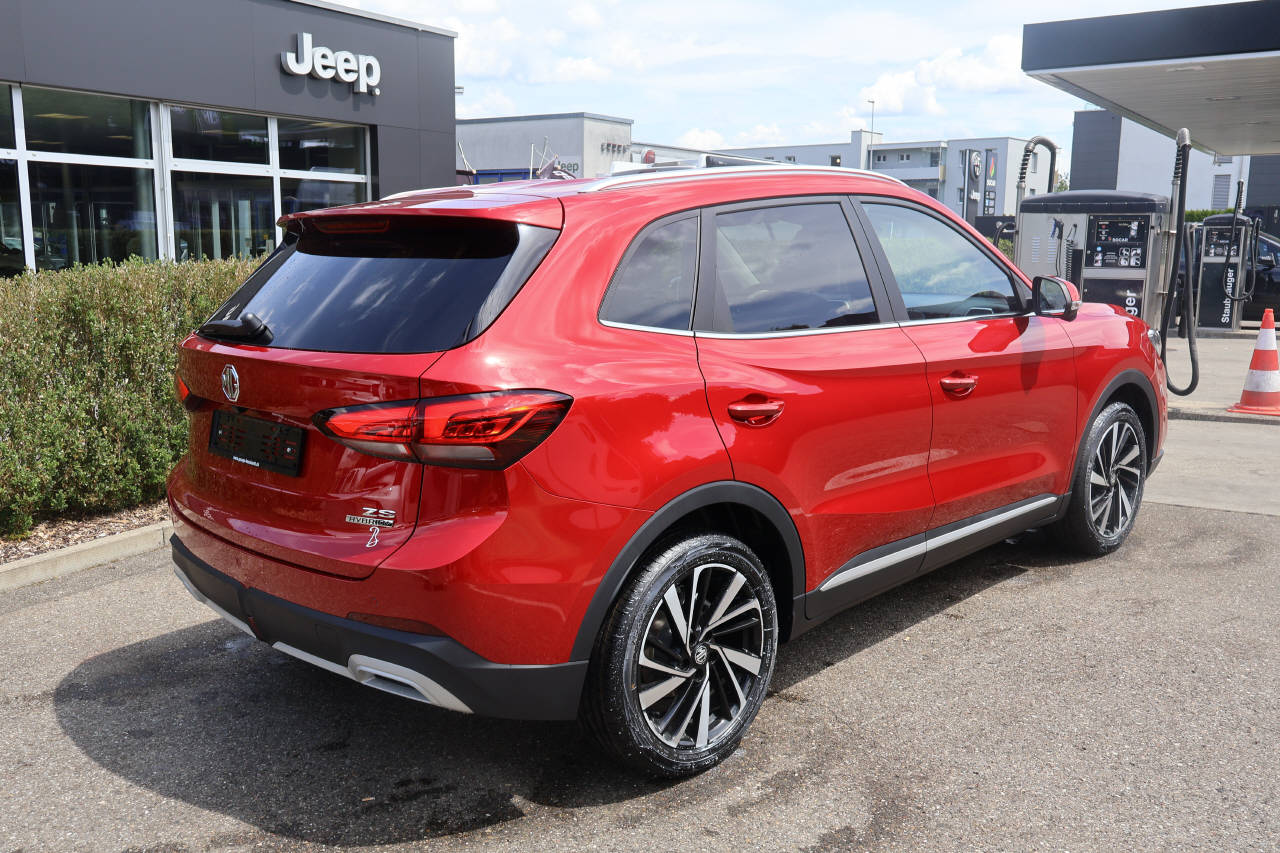 MG ZS 1.5 Hybrid+ Luxury-image-2