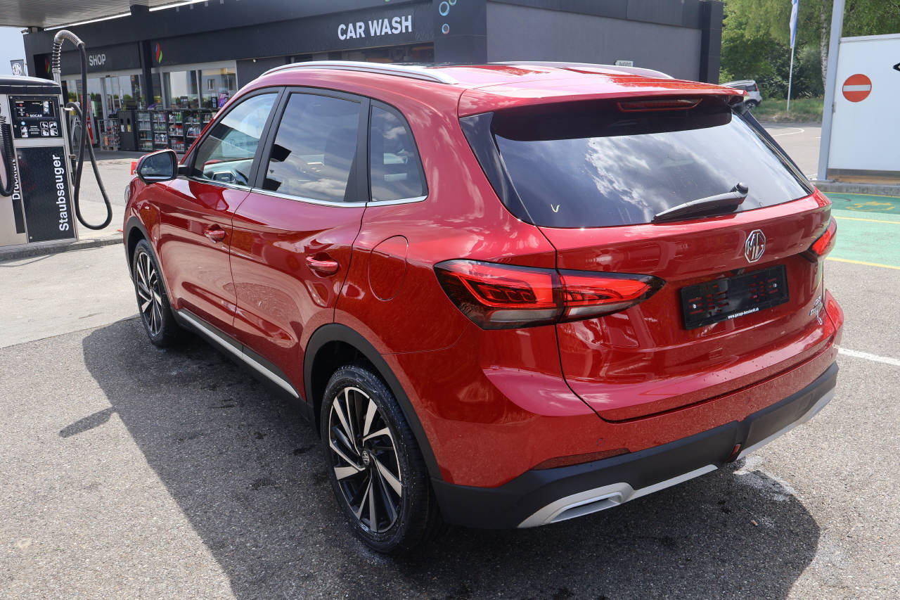 MG ZS 1.5 Hybrid+ Luxury-image-5